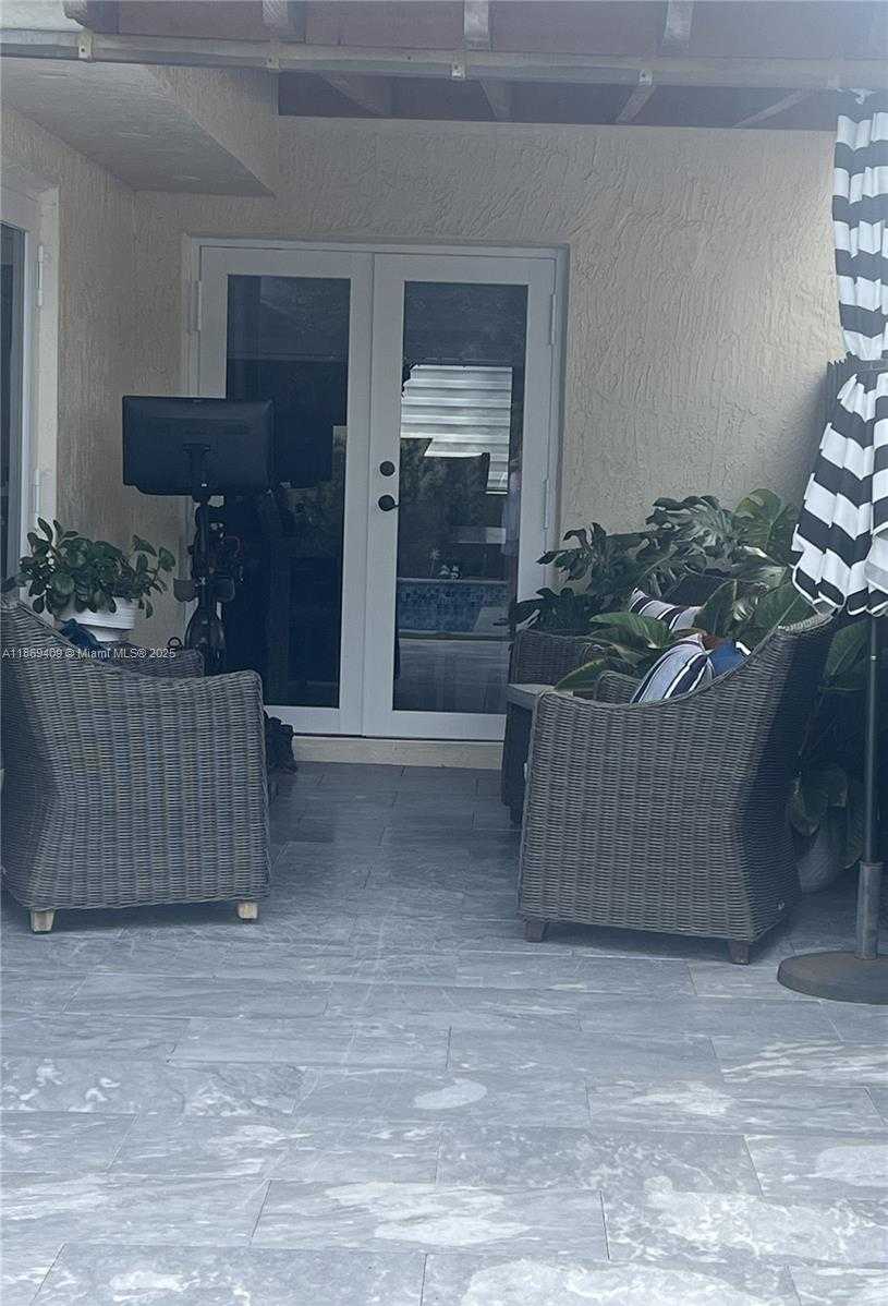 Small Image of 14965 SOUTH WEST 59TH ST, Miami Number 15