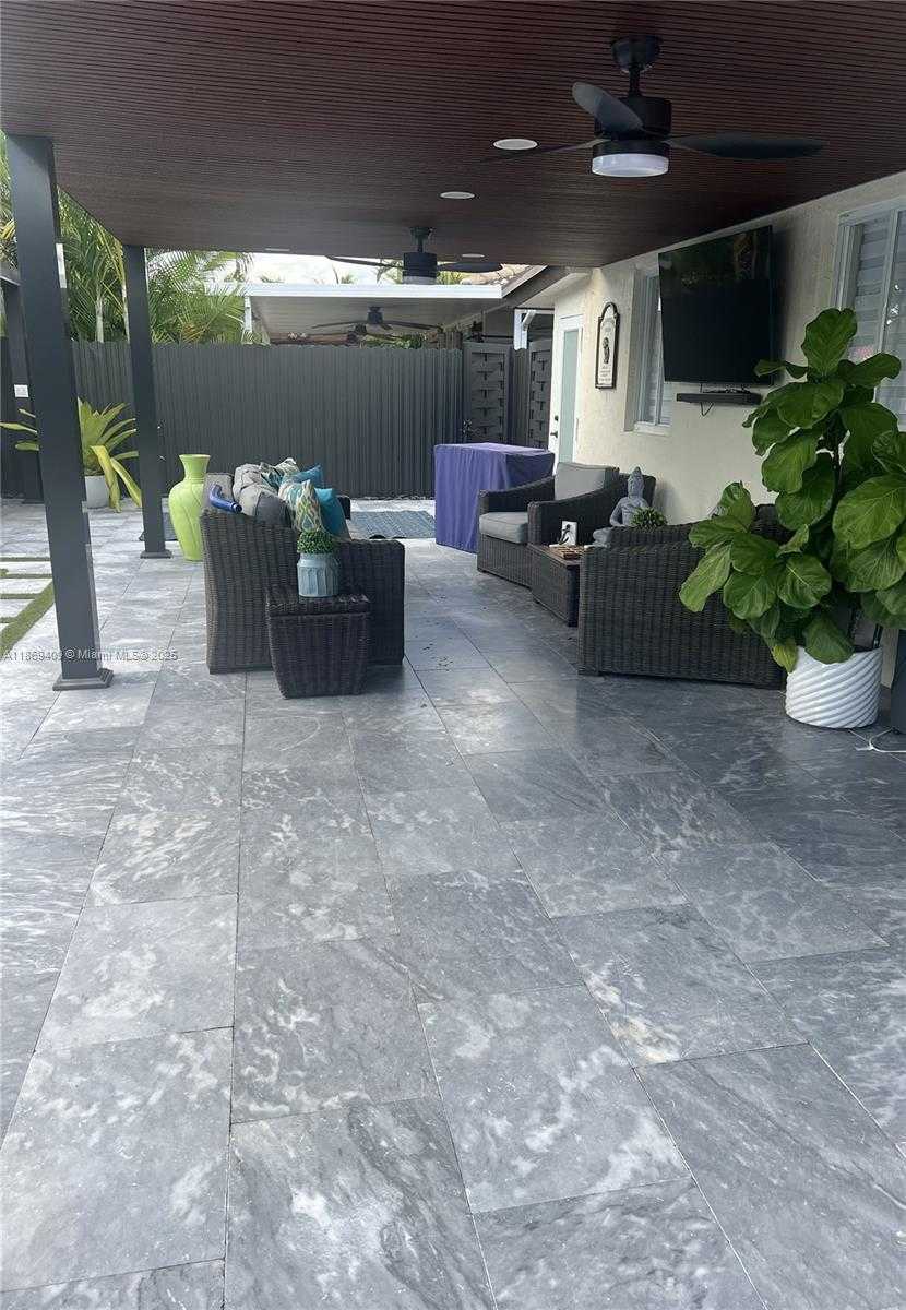 Small Image of 14965 SOUTH WEST 59TH ST, Miami Number 16