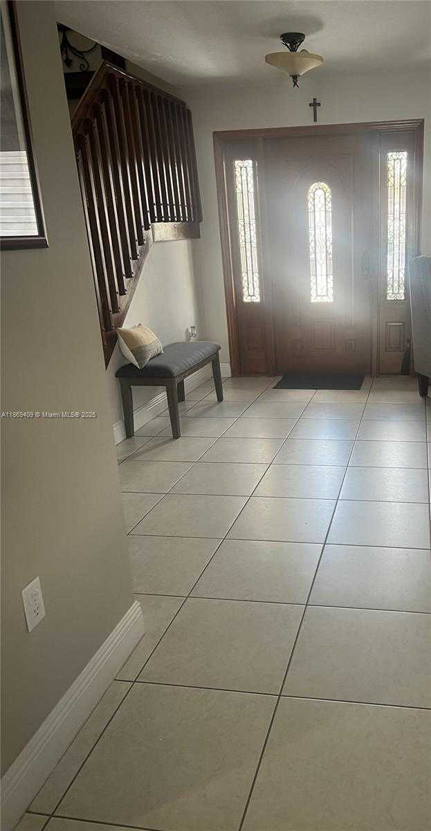 Small Image of 14965 SOUTH WEST 59TH ST, Miami Number 2