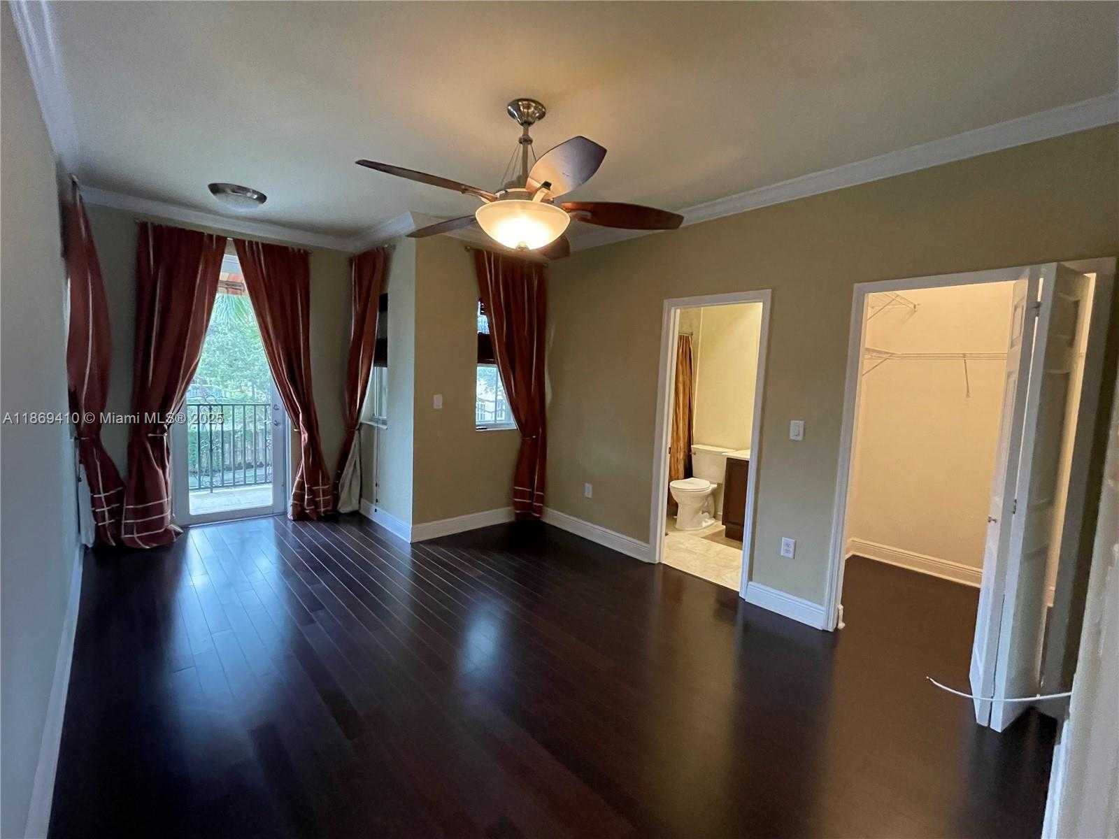 Small Image of 15471 SOUTH WEST 30TH ST, Miami Number 31