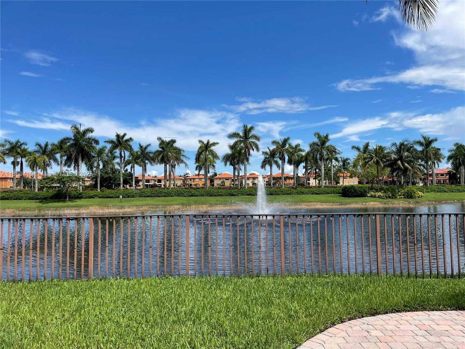 Small Image of 15471 SOUTH WEST 30TH ST, Miami Number 39