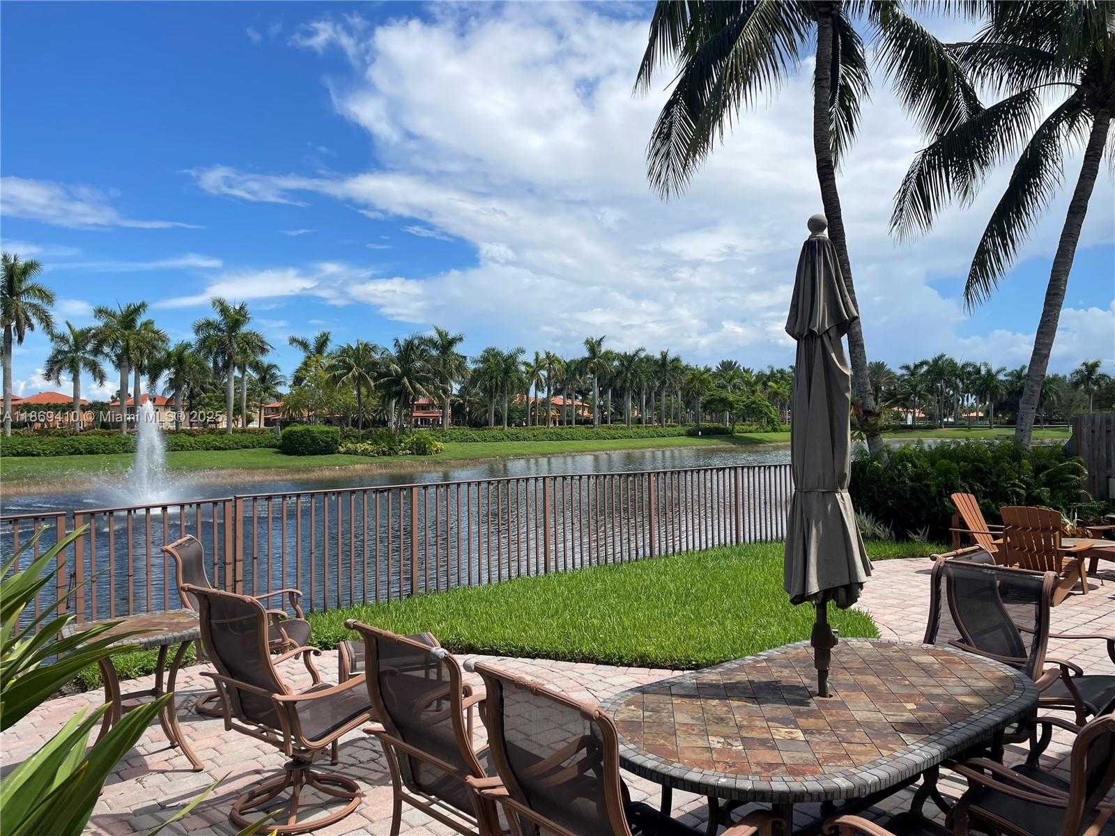 Small Image of 15471 SOUTH WEST 30TH ST, Miami Number 40