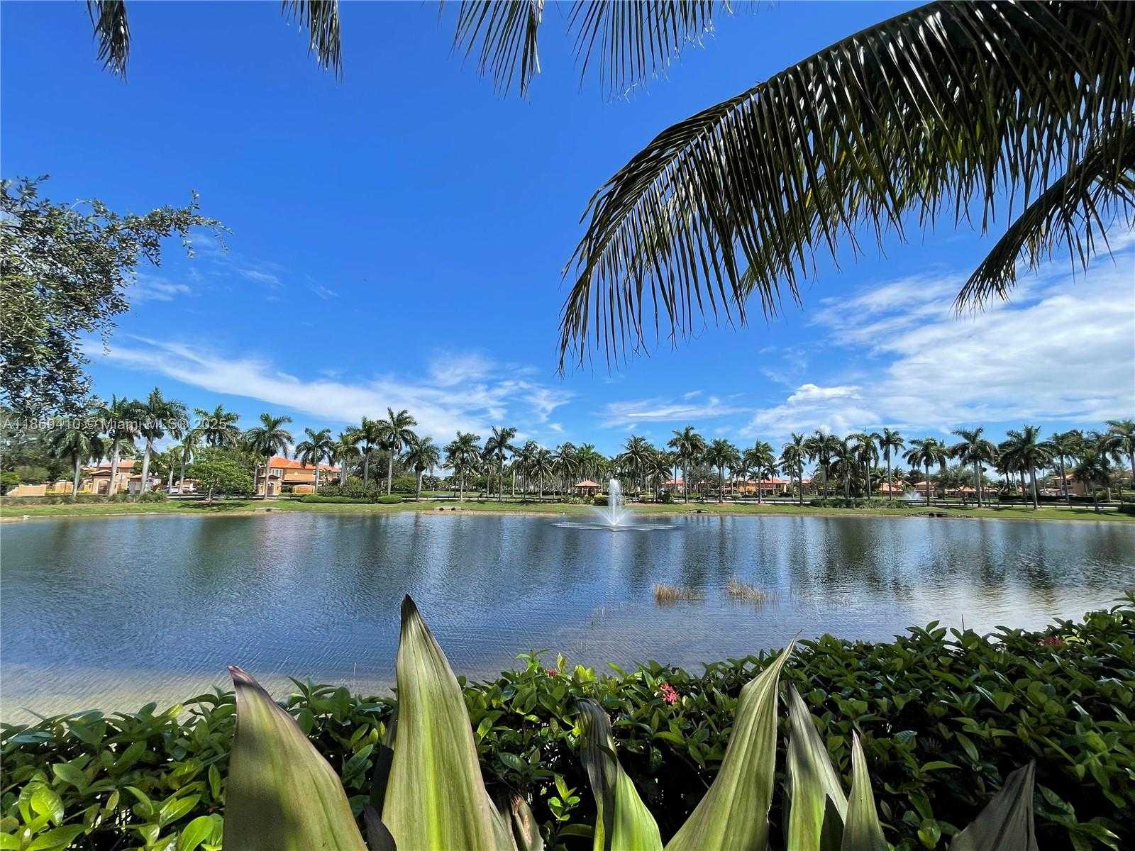 Small Image of 15471 SOUTH WEST 30TH ST, Miami Number 48