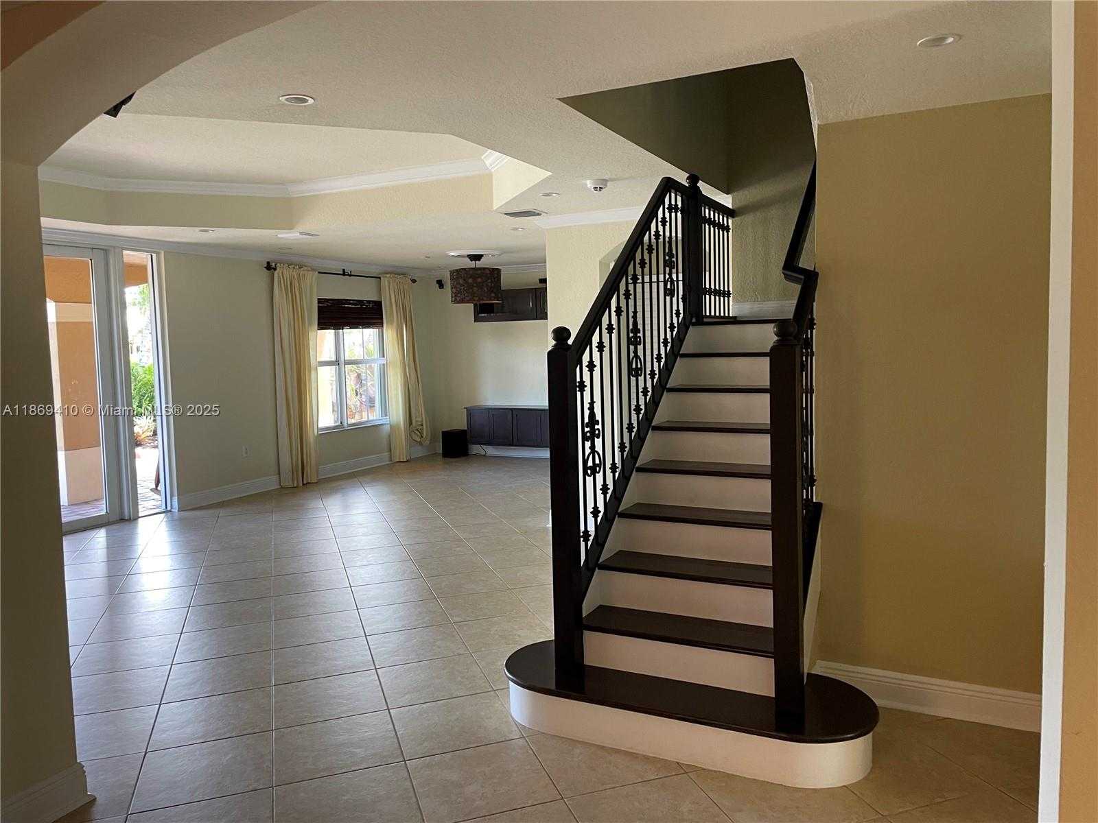 Small Image of 15471 SOUTH WEST 30TH ST, Miami Number 9