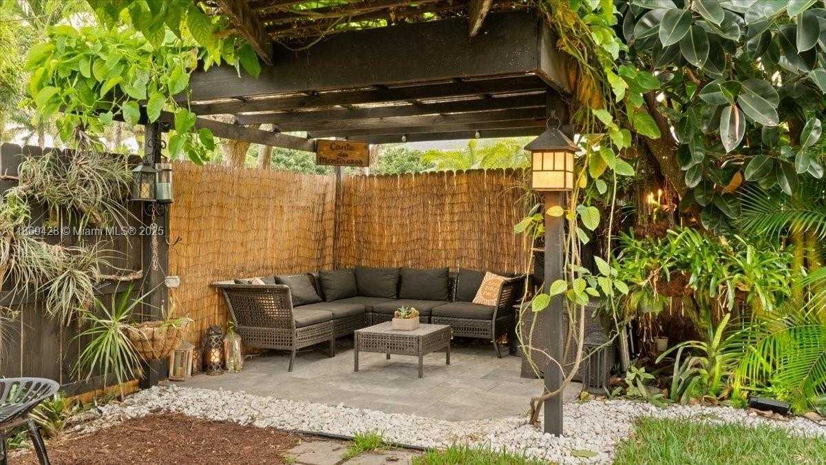 Small Image of 18701 SHAUNA MANOR DR #18701, Boca Raton Number 13