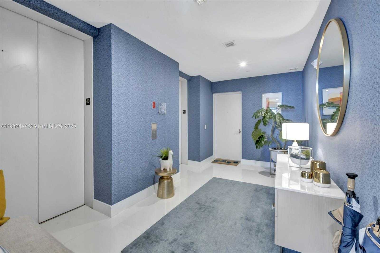 Small Image of 1100 BISCAYNE BLVD #4002, Miami Number 10