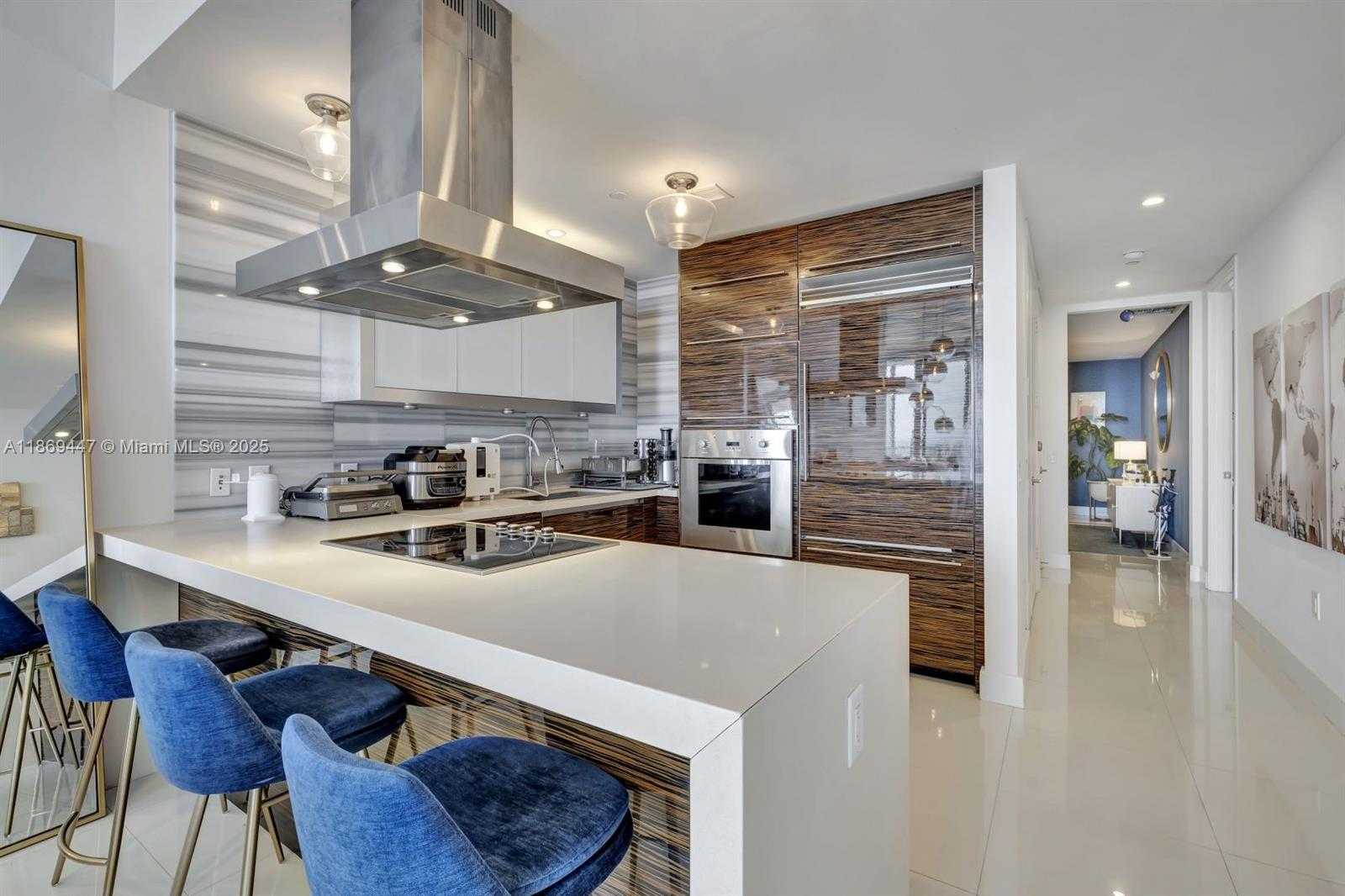 Small Image of 1100 BISCAYNE BLVD #4002, Miami Number 12