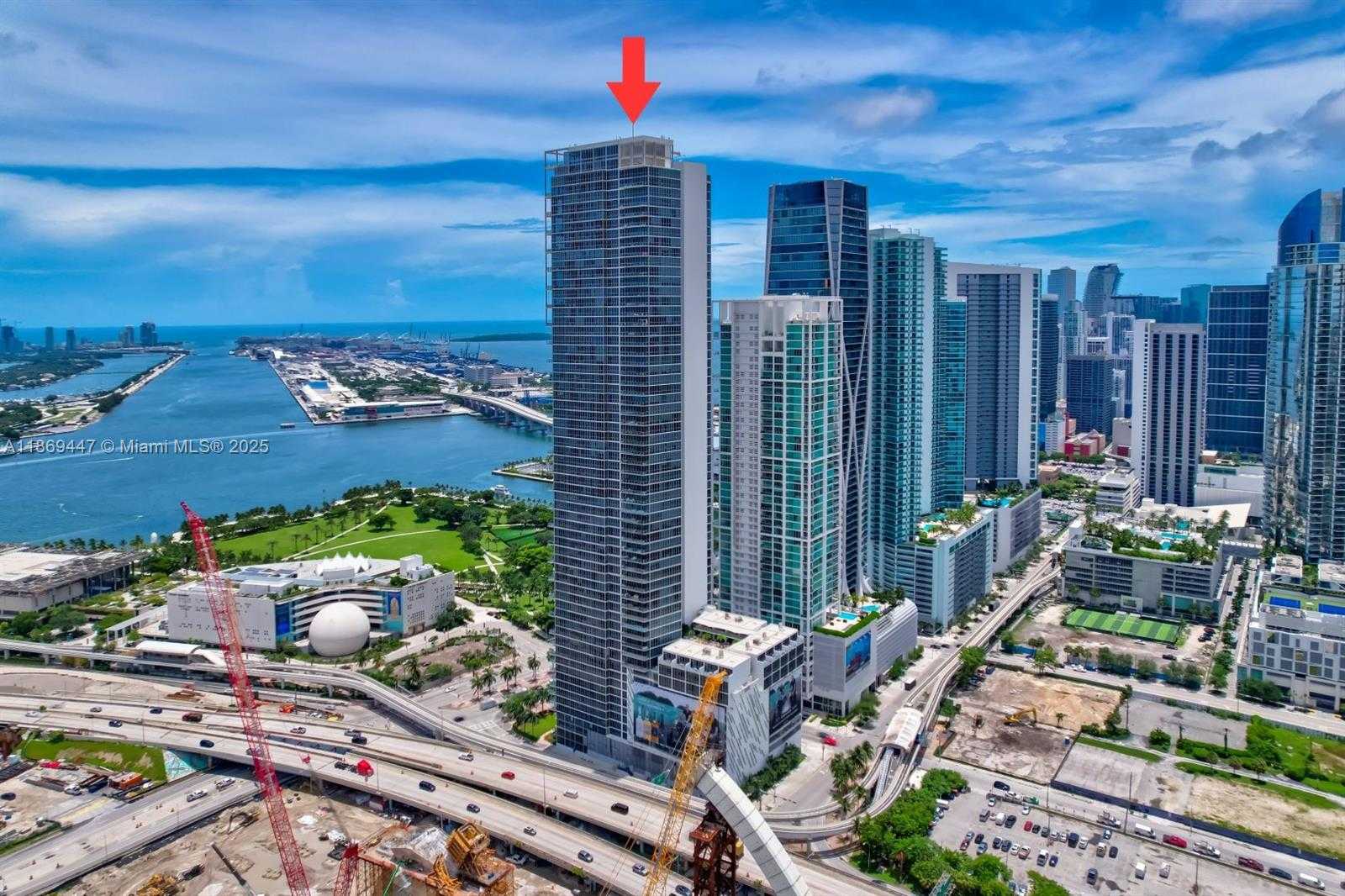 Small Image of 1100 BISCAYNE BLVD #4002, Miami Number 2