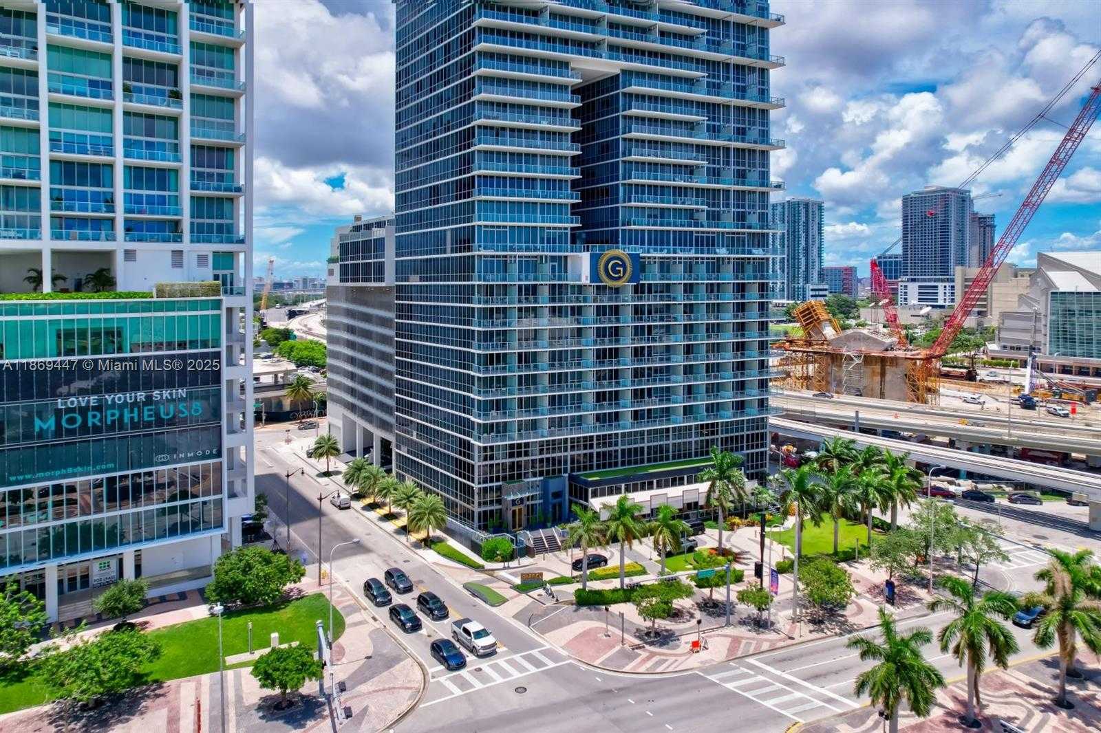 Small Image of 1100 BISCAYNE BLVD #4002, Miami Number 3