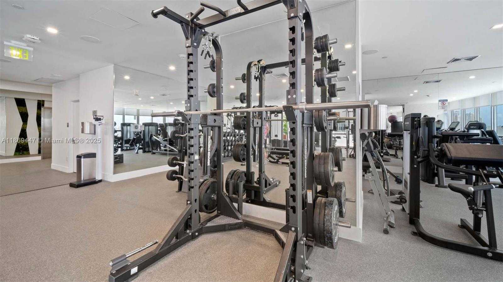 Small Image of 1100 BISCAYNE BLVD #4002, Miami Number 34