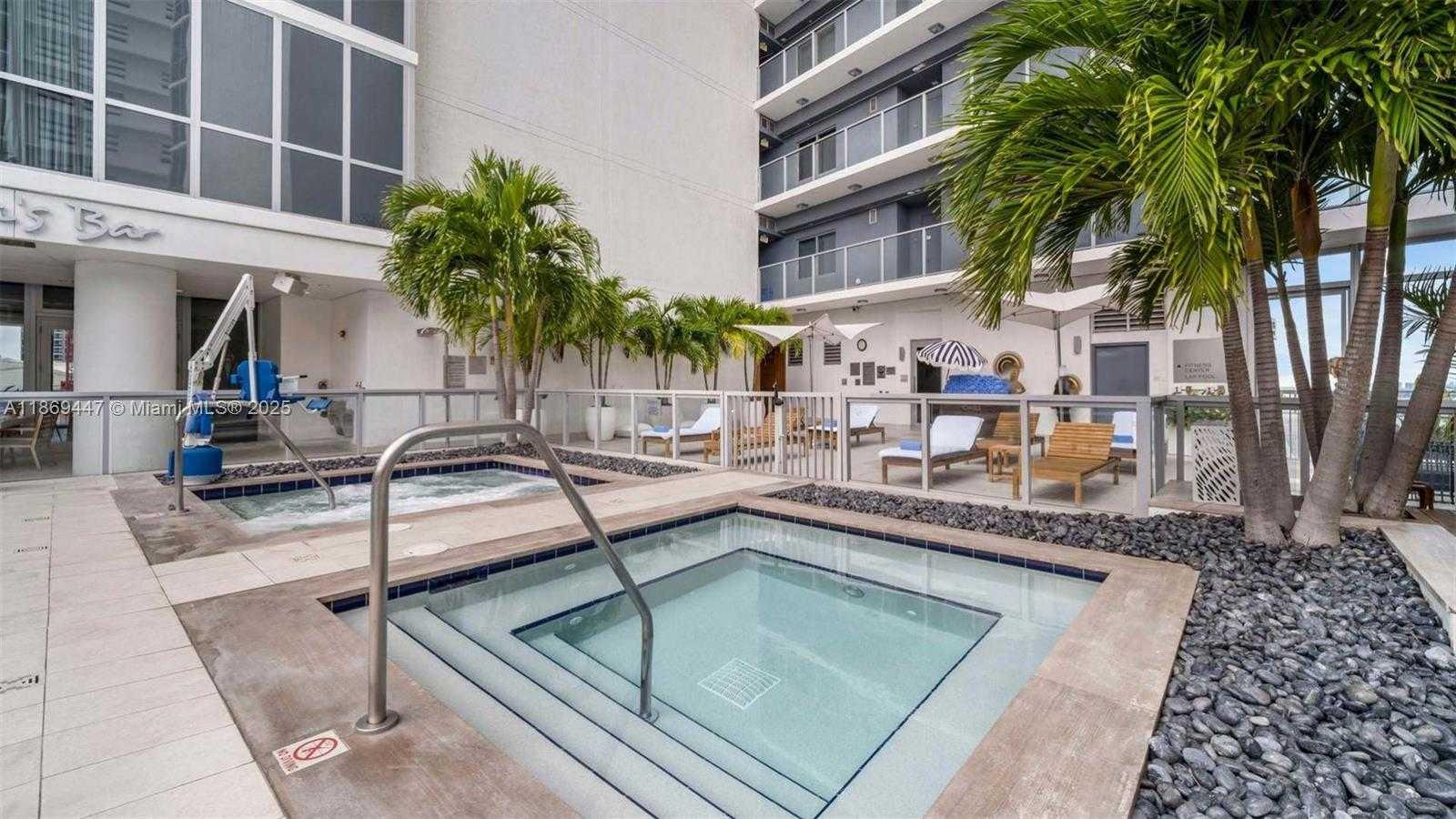 Small Image of 1100 BISCAYNE BLVD #4002, Miami Number 39