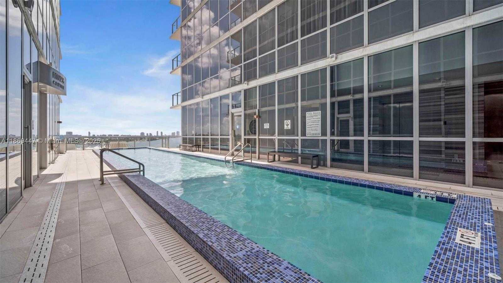 Small Image of 1100 BISCAYNE BLVD #4002, Miami Number 40