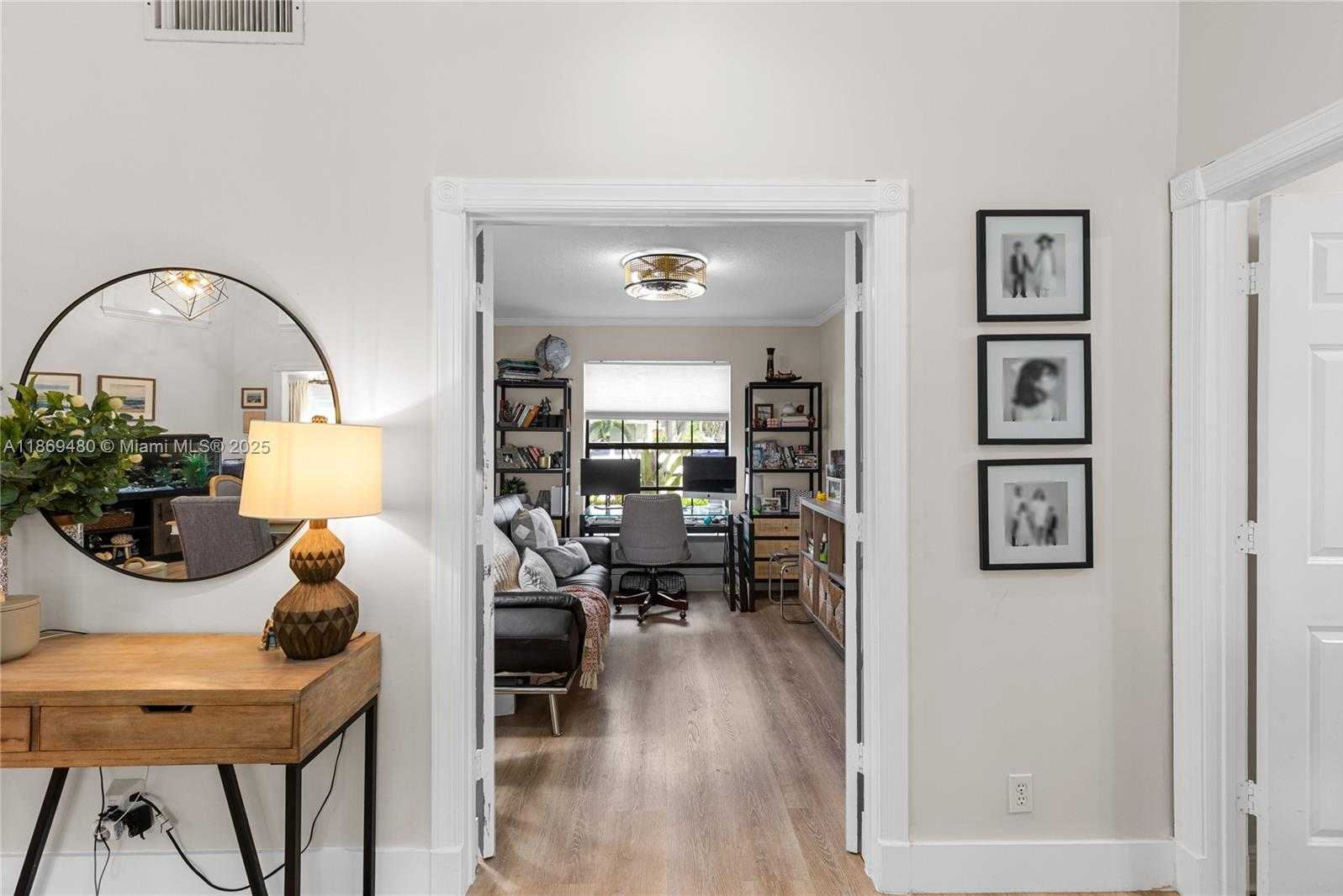 Small Image of 10900 NORTH WEST 18TH CT, Plantation Number 24