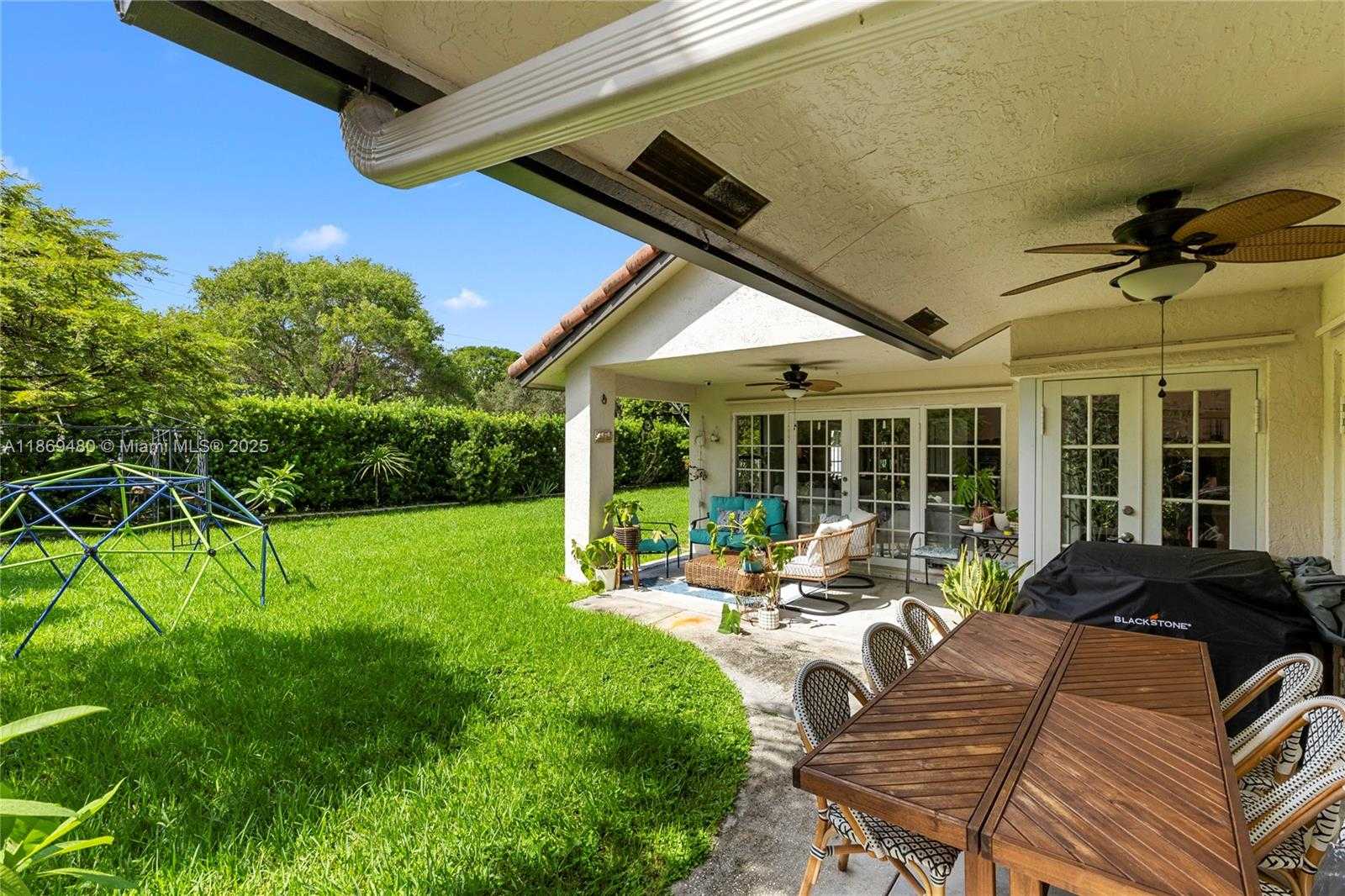 Small Image of 10900 NORTH WEST 18TH CT, Plantation Number 47