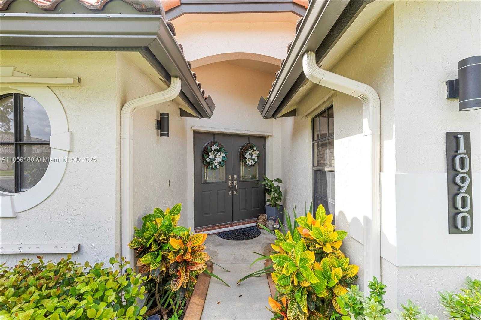 Small Image of 10900 NORTH WEST 18TH CT, Plantation Number 5