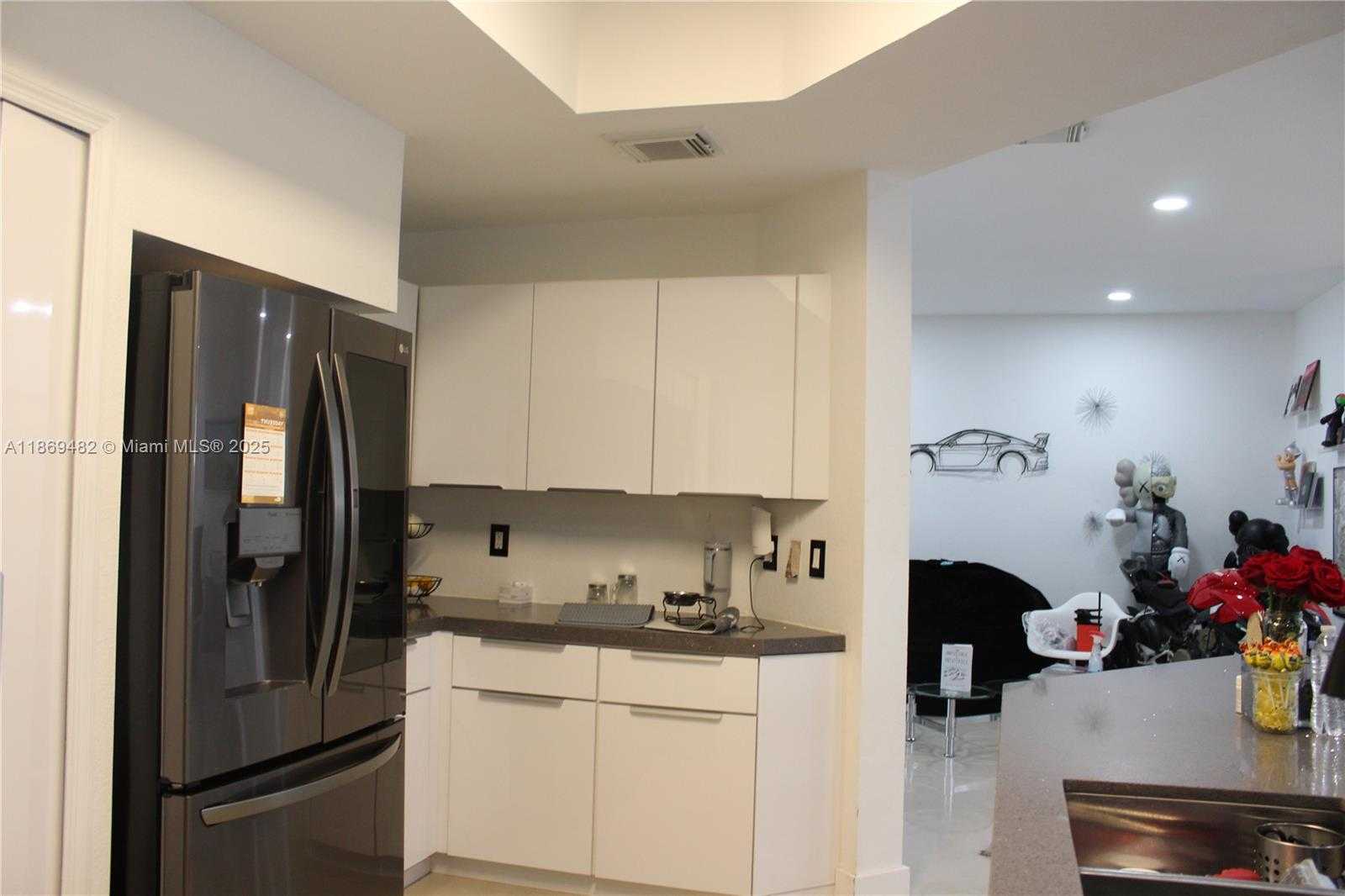 Small Image of 8415 NORTH WEST 108TH PL, Doral Number 10