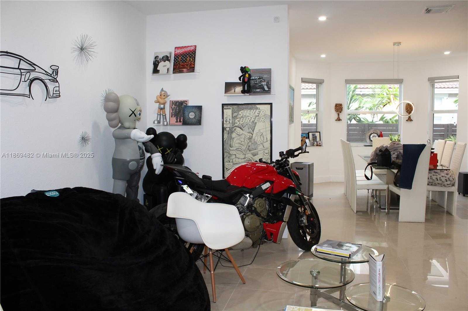 Small Image of 8415 NORTH WEST 108TH PL, Doral Number 13