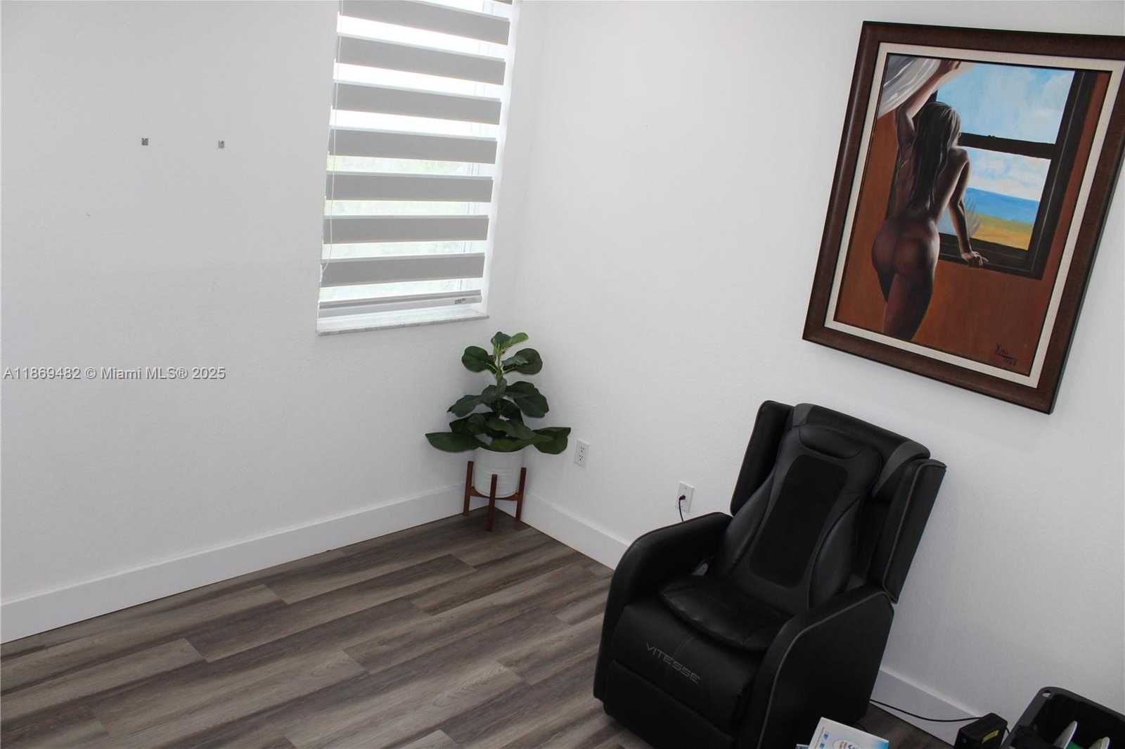 Small Image of 8415 NORTH WEST 108TH PL, Doral Number 21