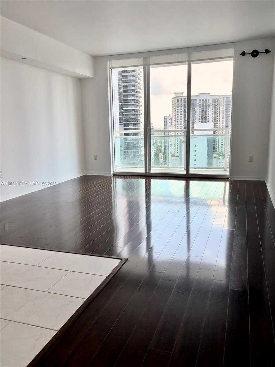 Small Image of 951 BRICKELL AVE #2509, Miami Number 5