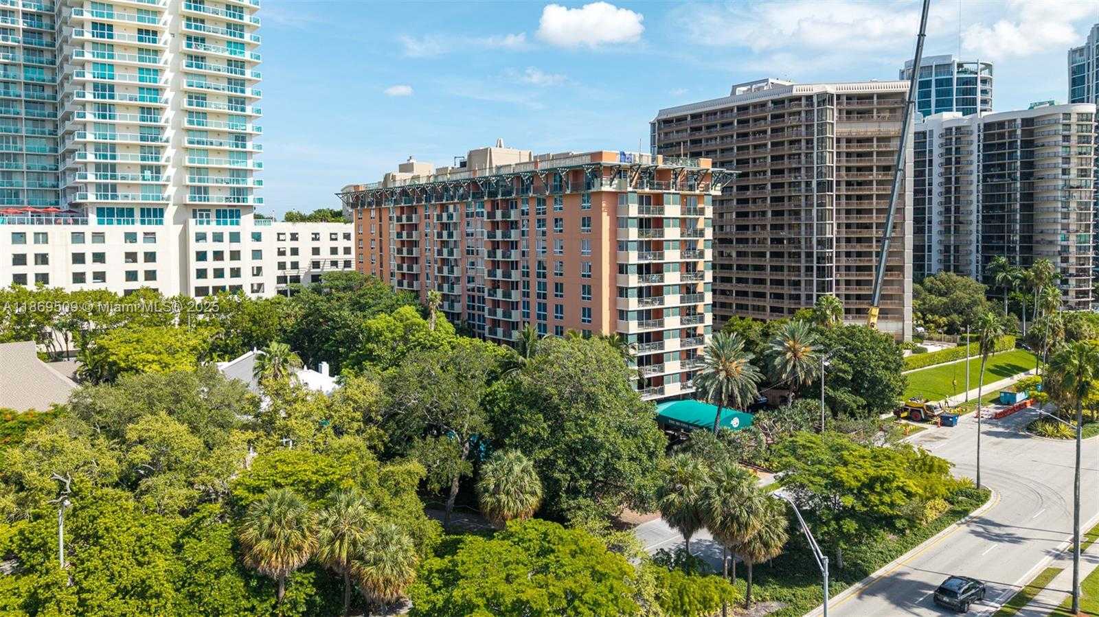 Small Image of 2951 SOUTH BAYSHORE DR #917, Miami Number 2