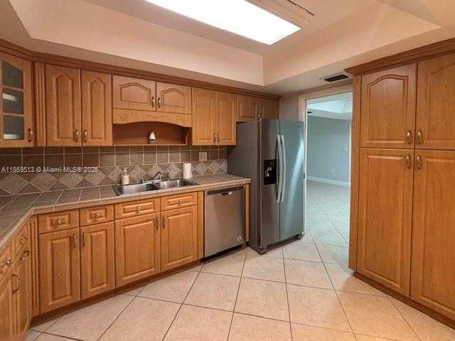 Small Image of 9735 NORTH WEST 52ND ST #117, Doral Number 21