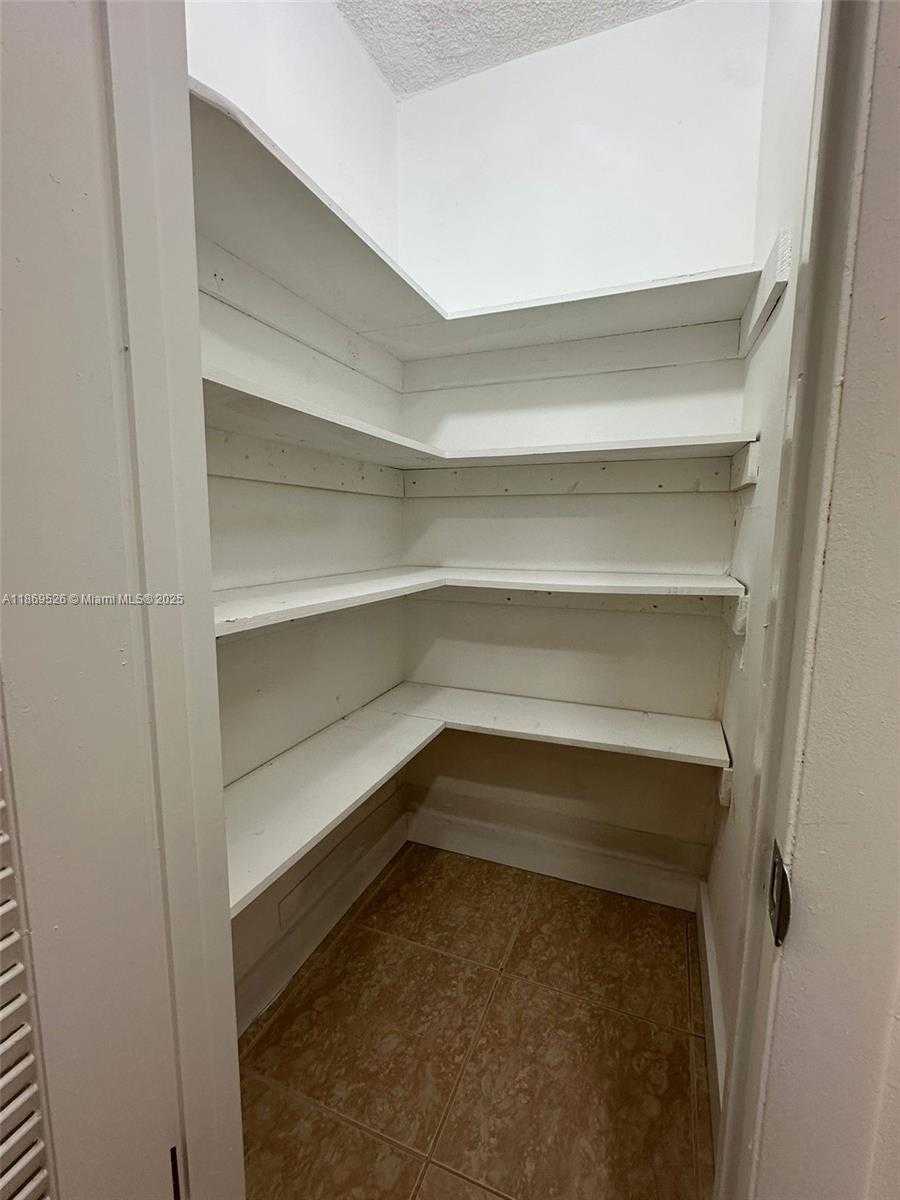 Small Image of 2999 POINT EAST DR #C412, Aventura Number 19