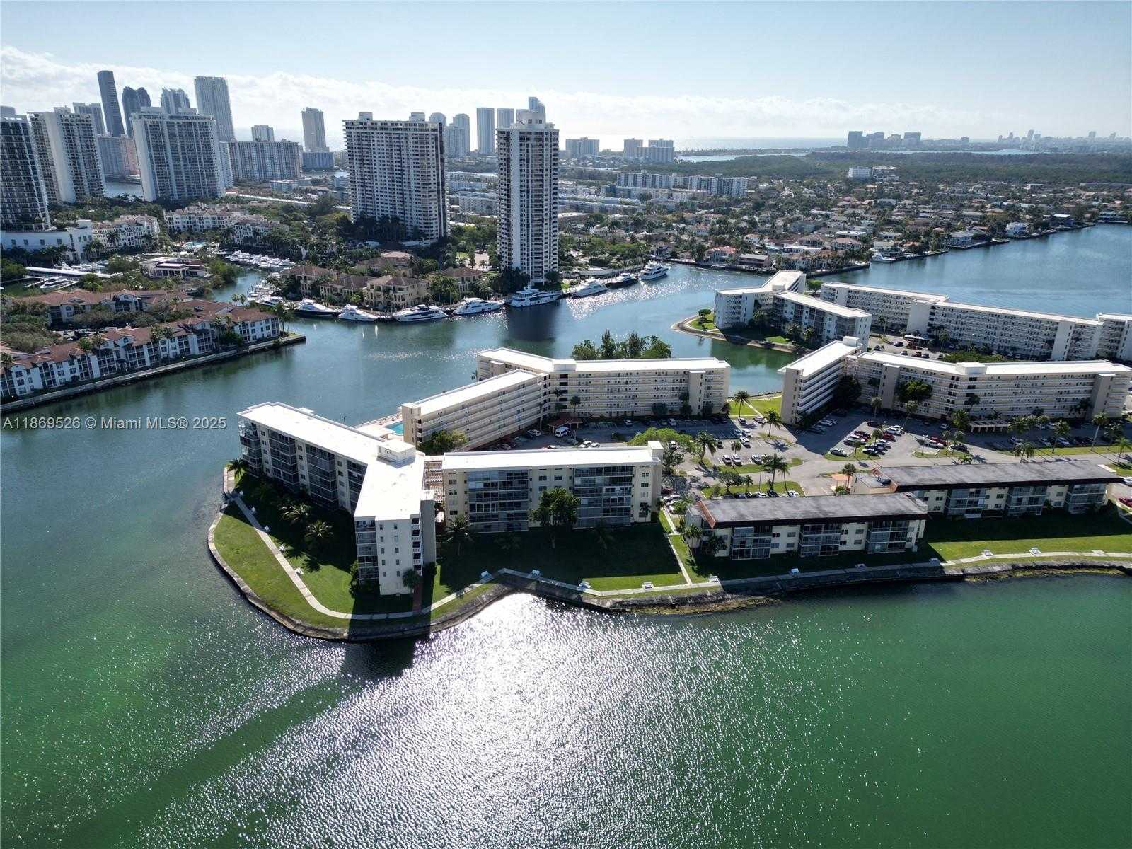 Small Image of 2999 POINT EAST DR #C412, Aventura Number 27