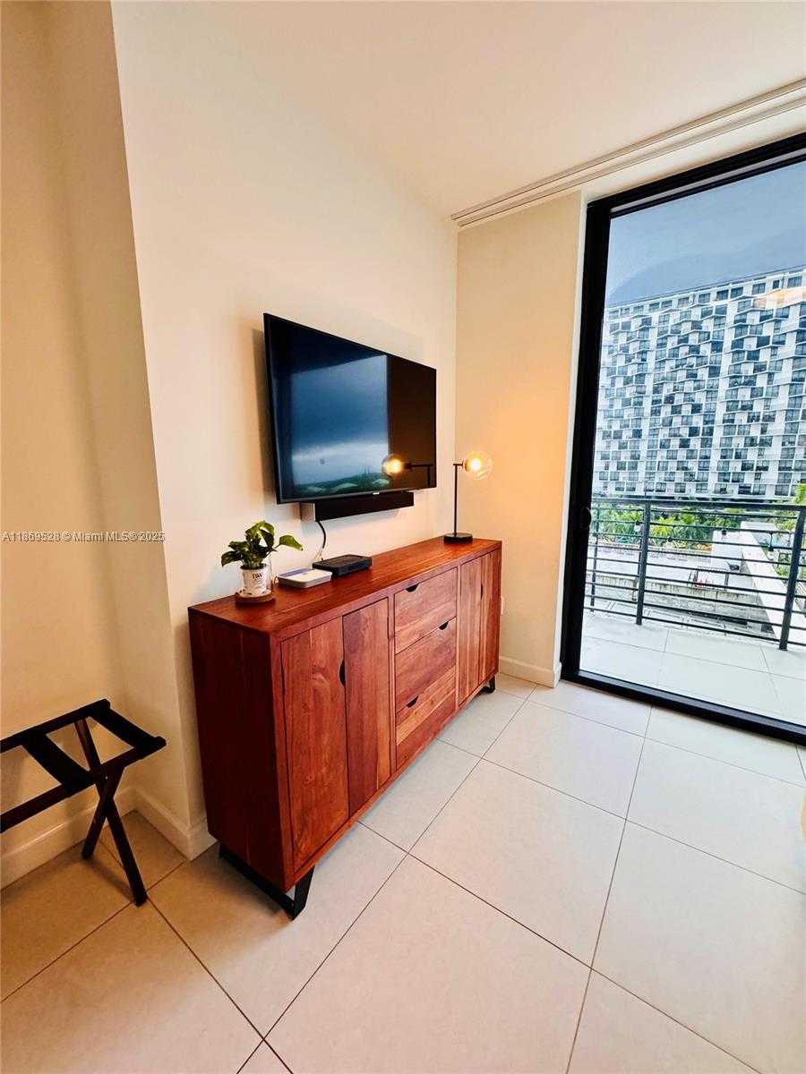 Small Image of 5350 NORTH WEST 84TH AVE #610, Doral Number 25