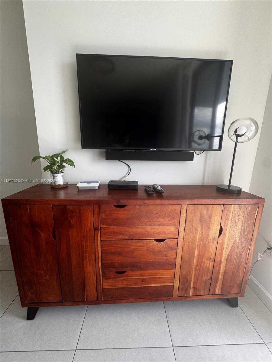 Small Image of 5350 NORTH WEST 84TH AVE #610, Doral Number 26