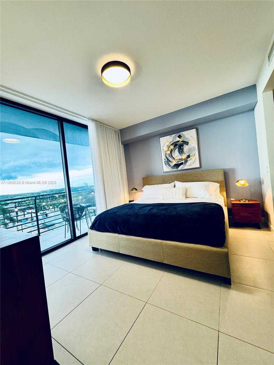Small Image of 5350 NORTH WEST 84TH AVE #610, Doral Number 7