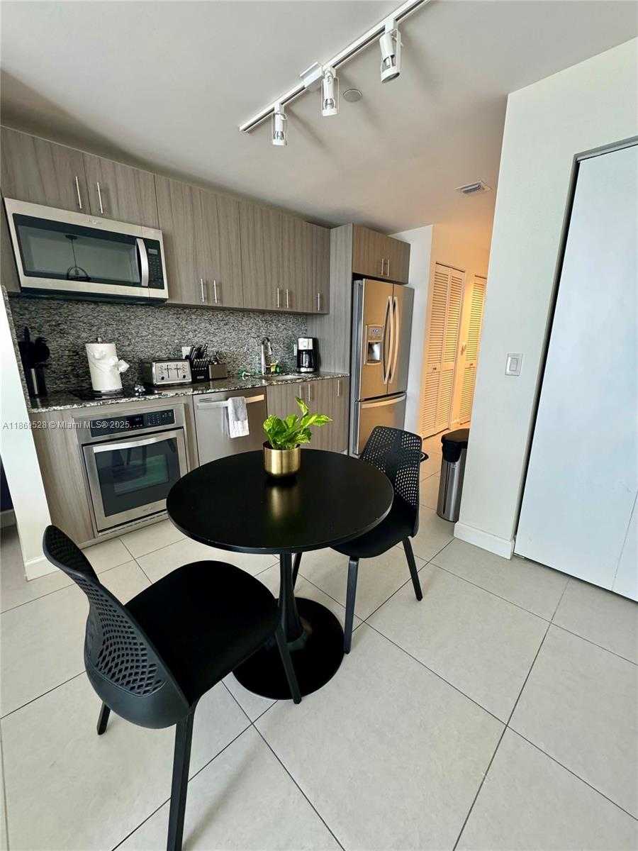 Small Image of 5350 NORTH WEST 84TH AVE #610, Doral Number 9