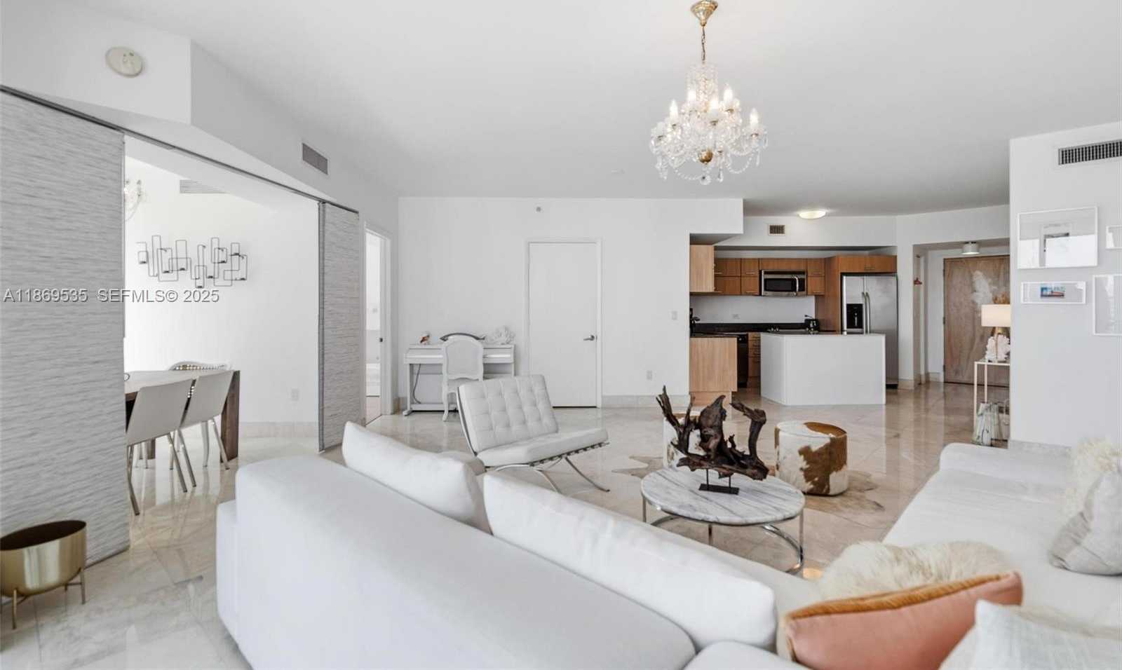 Small Image of 350 SOUTH MIAMI AVE #3501, Miami Number 10