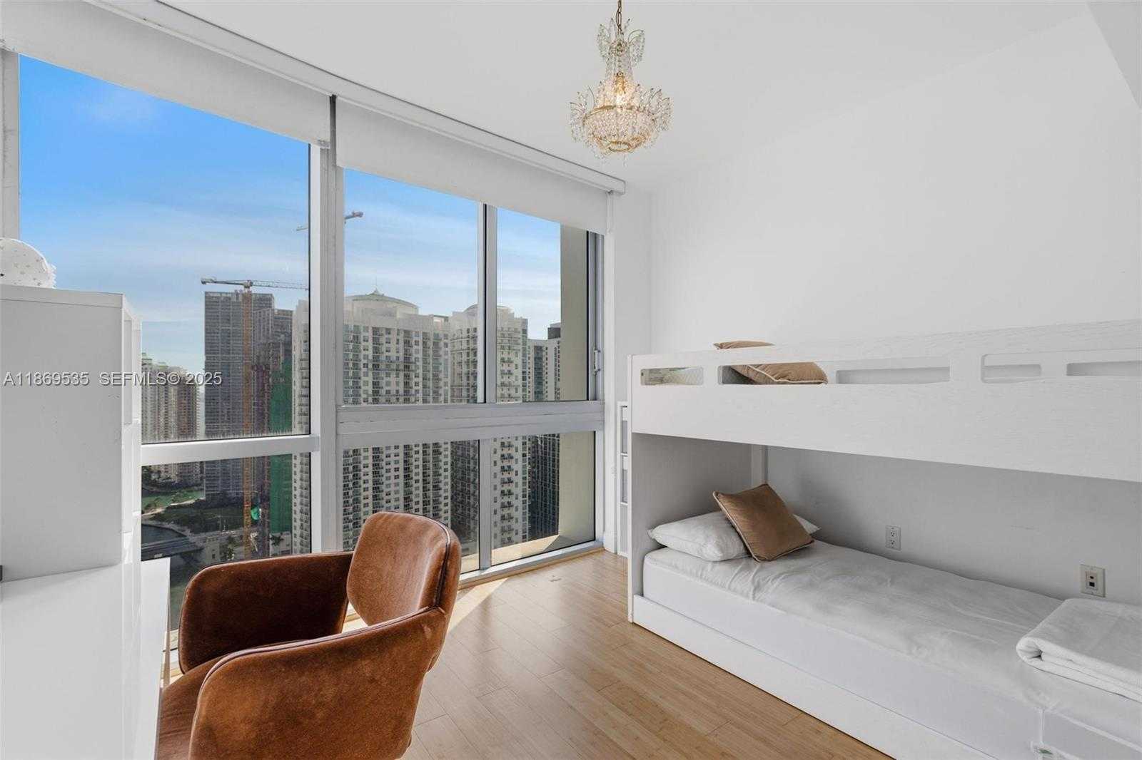 Small Image of 350 SOUTH MIAMI AVE #3501, Miami Number 21