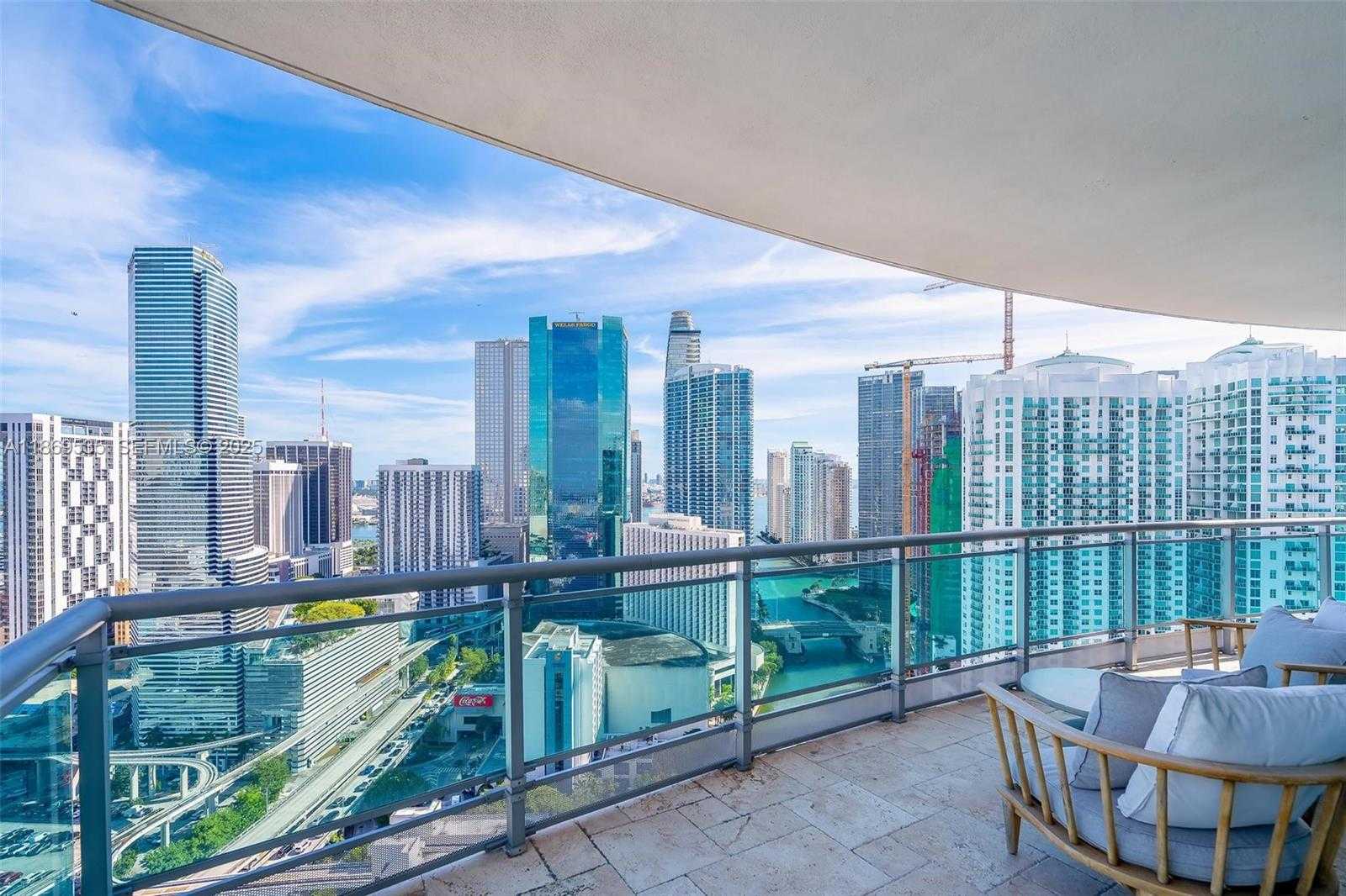 Small Image of 350 SOUTH MIAMI AVE #3501, Miami Number 31