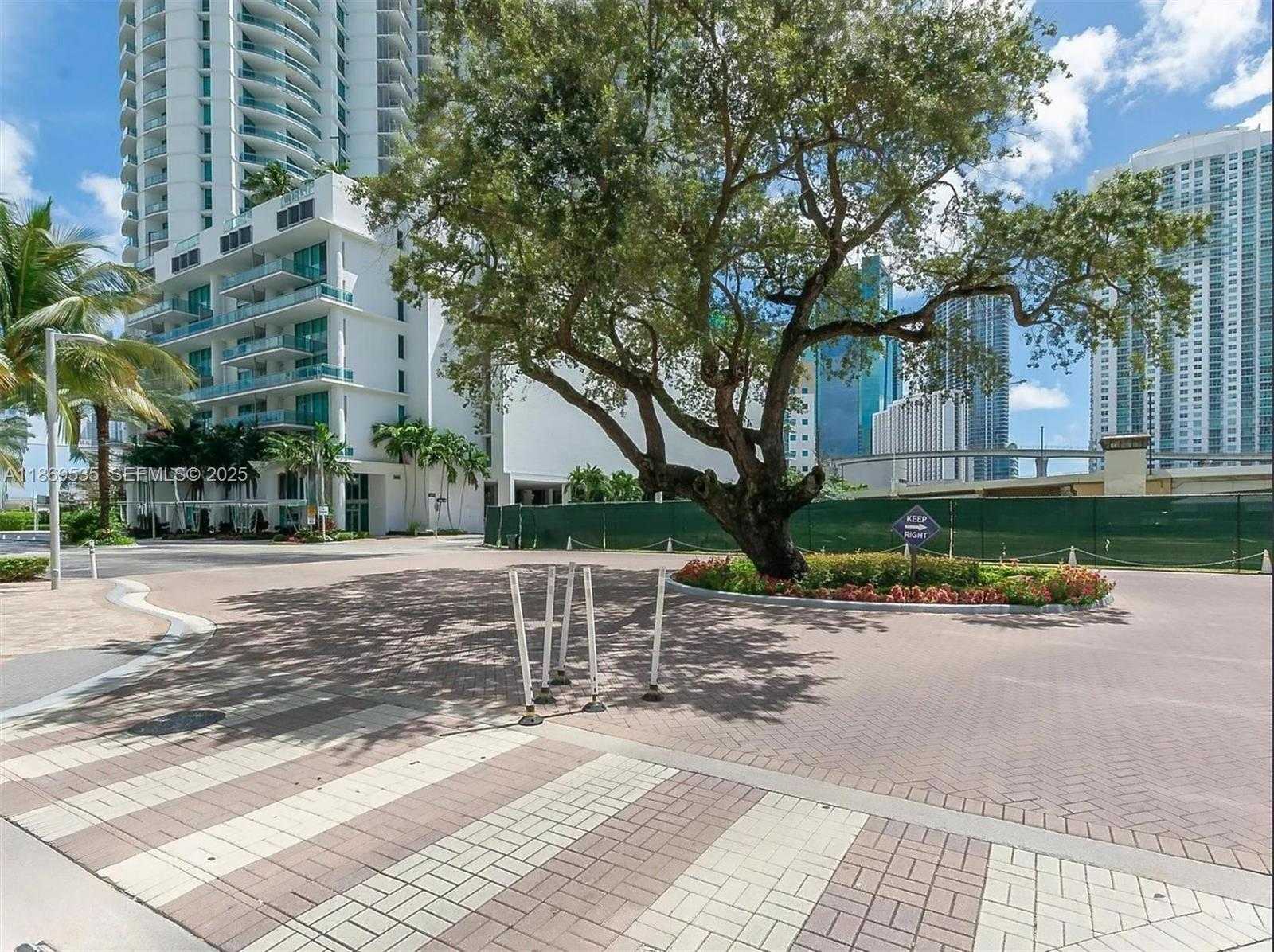 Small Image of 350 SOUTH MIAMI AVE #3501, Miami Number 36