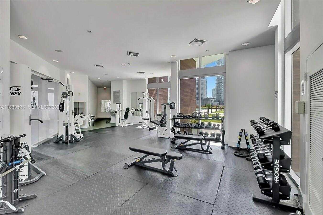 Small Image of 350 SOUTH MIAMI AVE #3501, Miami Number 48