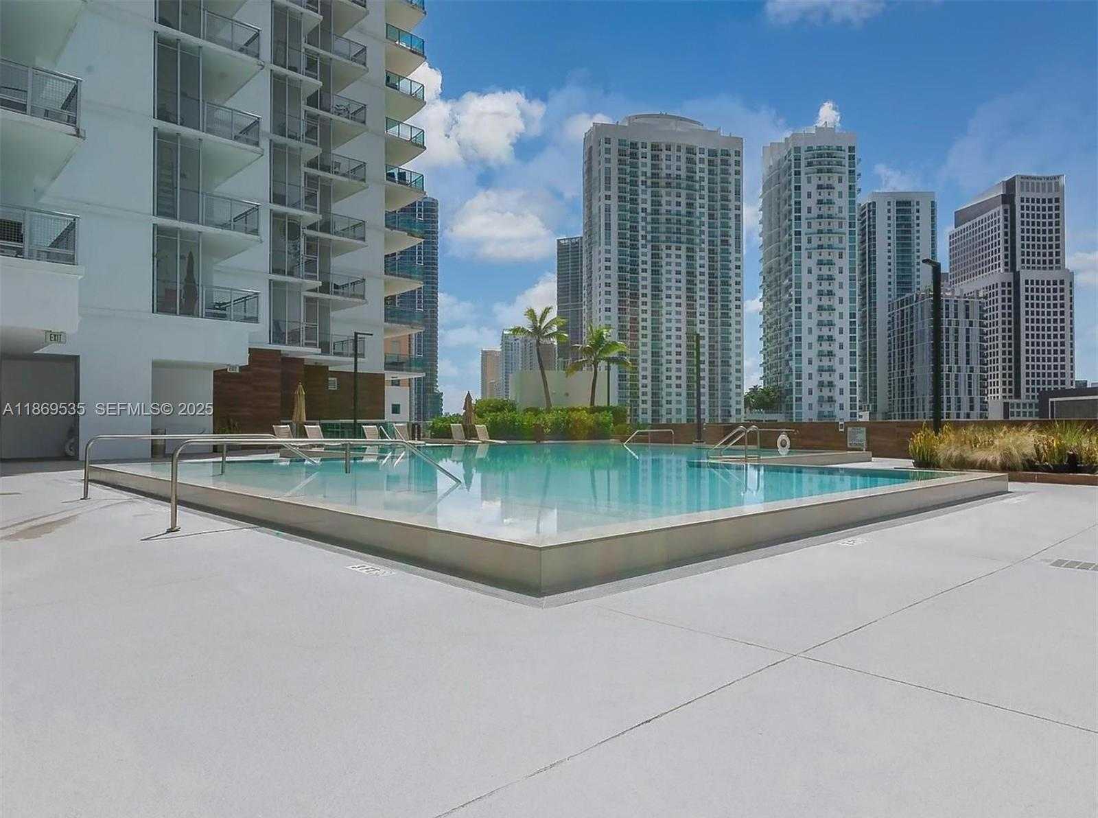 Small Image of 350 SOUTH MIAMI AVE #3501, Miami Number 60