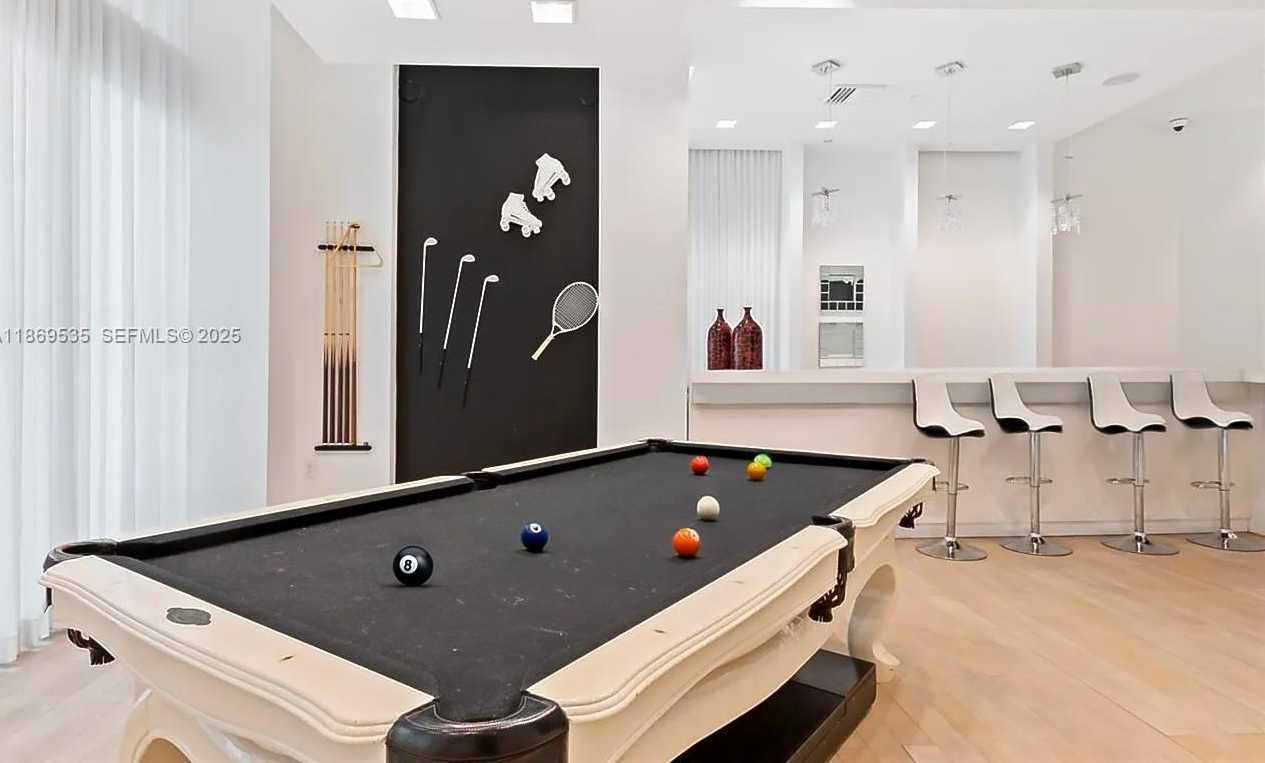 Small Image of 350 SOUTH MIAMI AVE #3501, Miami Number 63