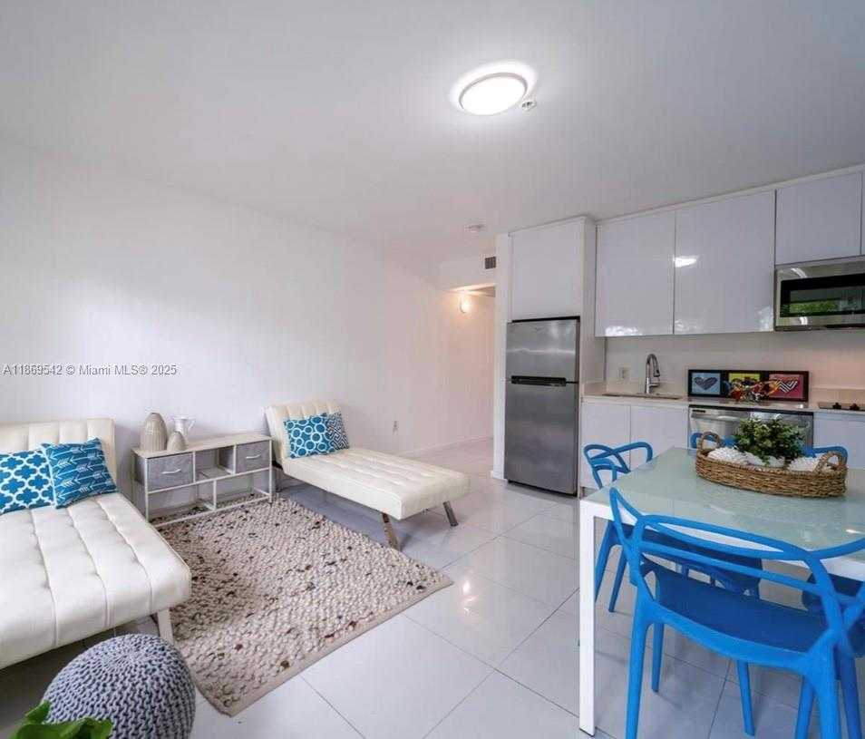 Small Image of 801 15TH ST #204, Miami Beach Number 8