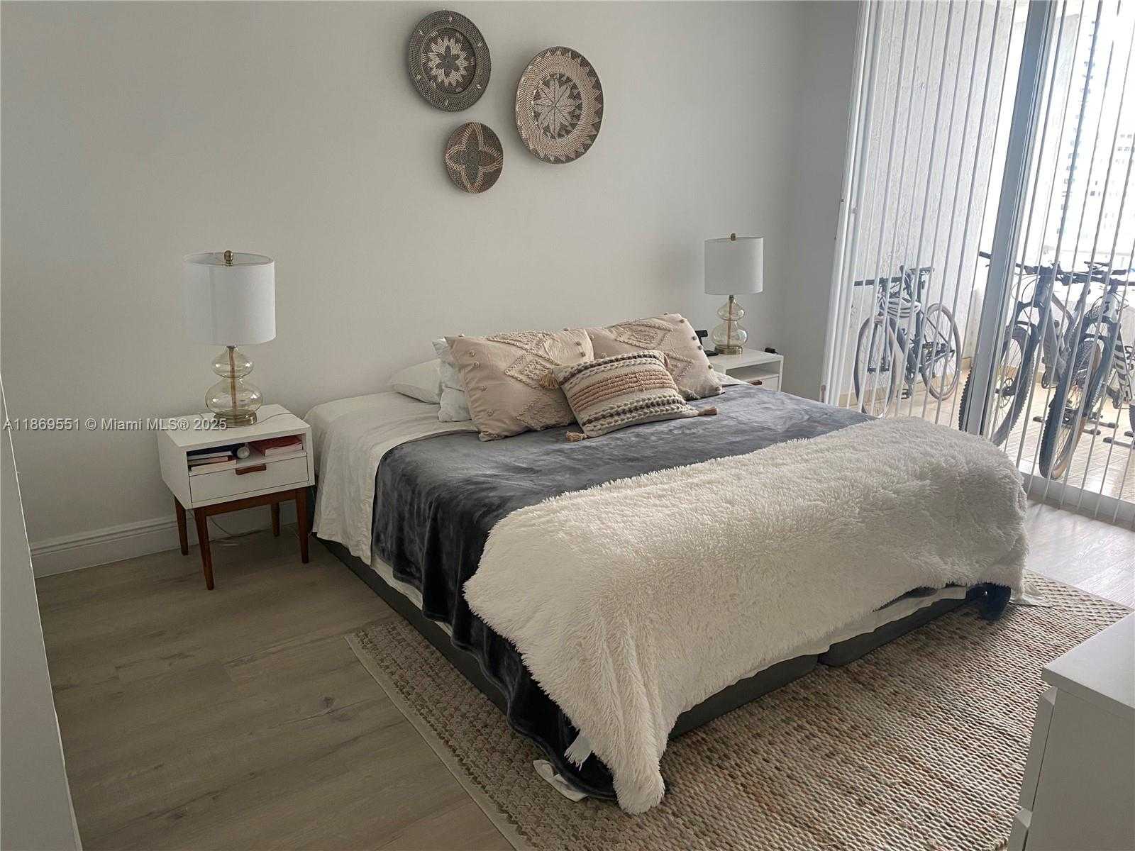 Small Image of 170 SOUTH EAST 14TH ST #1908, Miami Number 10