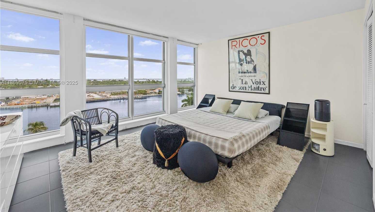 Small Image of 5055 COLLINS AVE #9K, Miami Beach Number 15