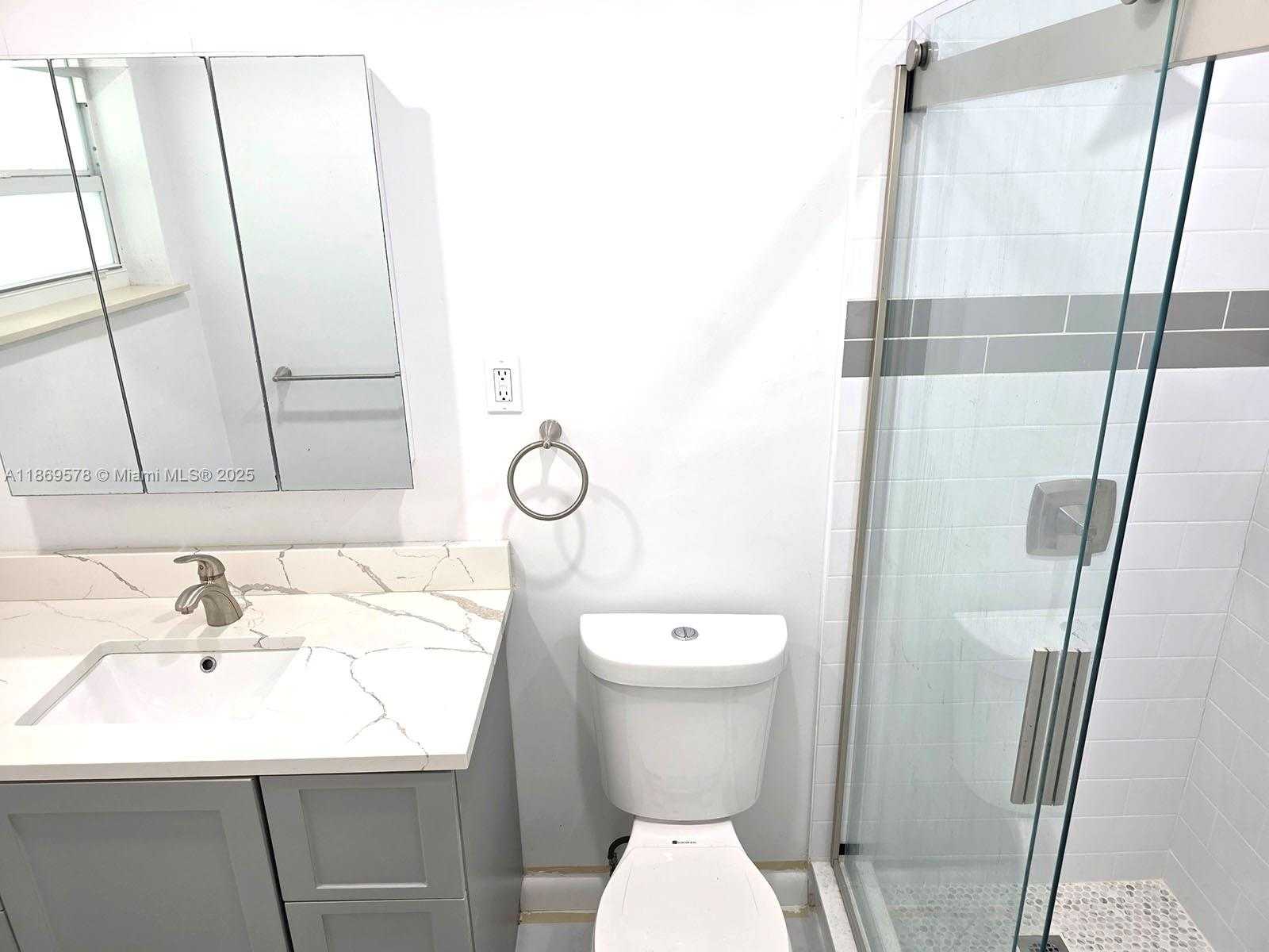 Small Image of 2911 NORTH EAST 9TH AVE, Pompano Beach Number 14