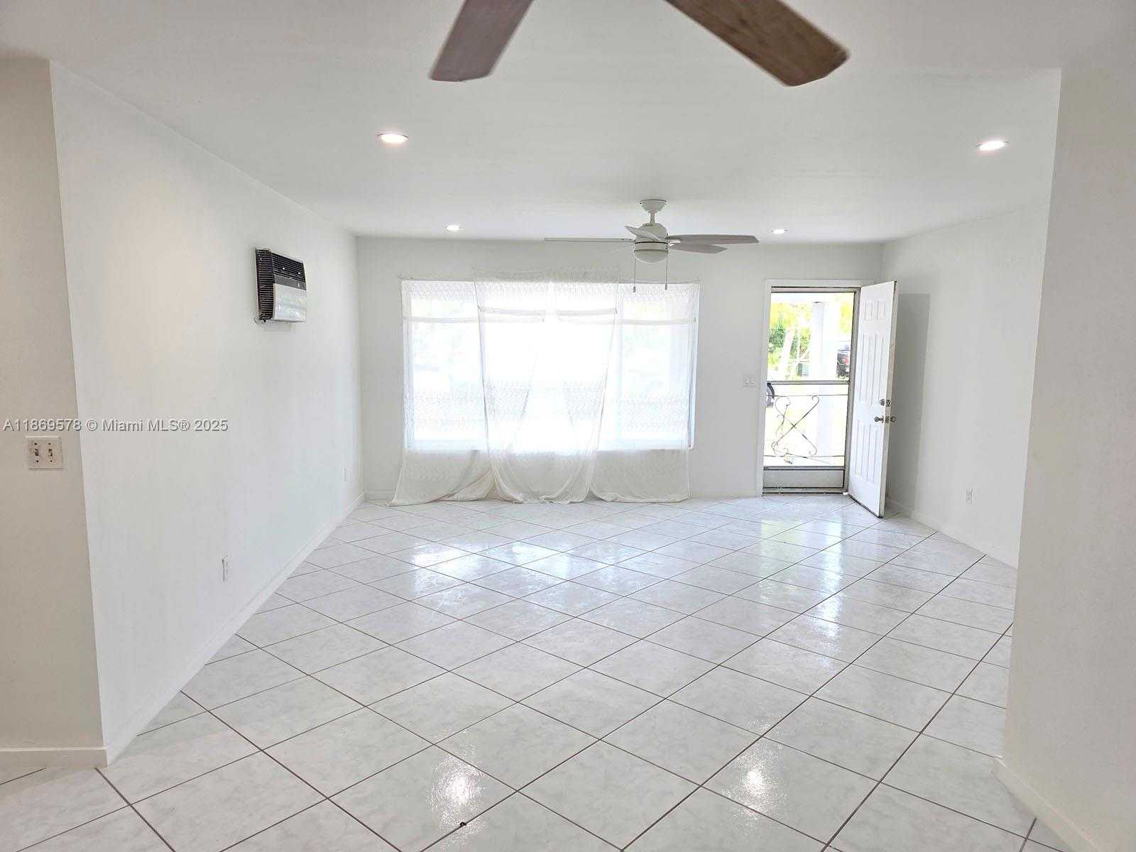 Small Image of 2911 NORTH EAST 9TH AVE, Pompano Beach Number 6