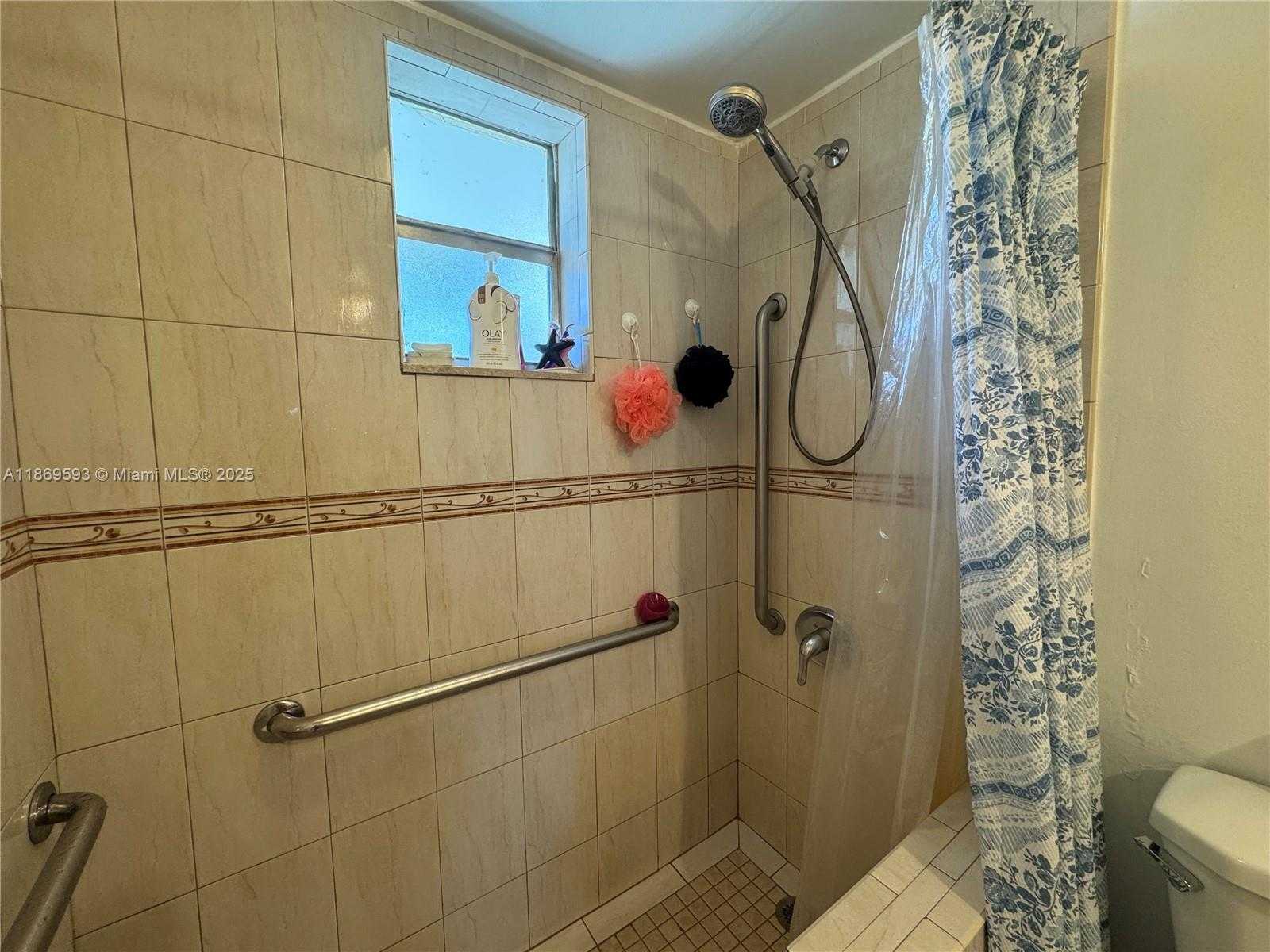 Small Image of 20 NORTH WEST 87TH AVE #A114, Miami Number 19