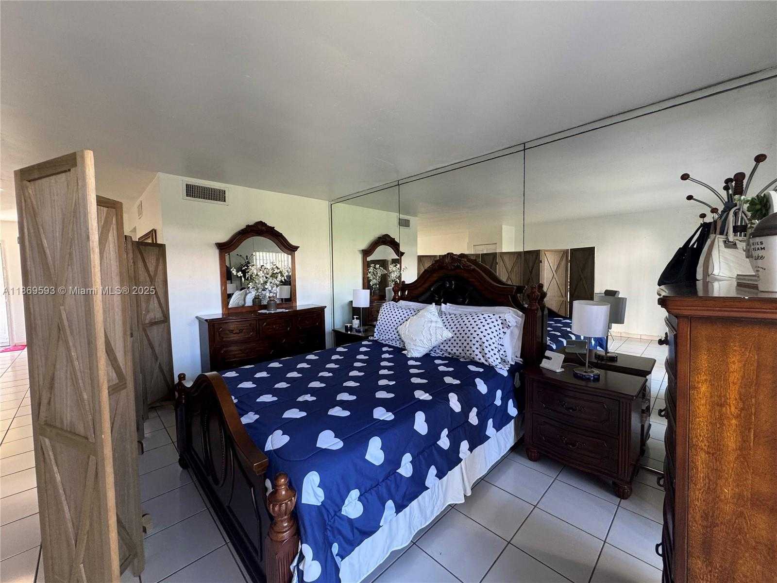 Small Image of 20 NORTH WEST 87TH AVE #A114, Miami Number 6