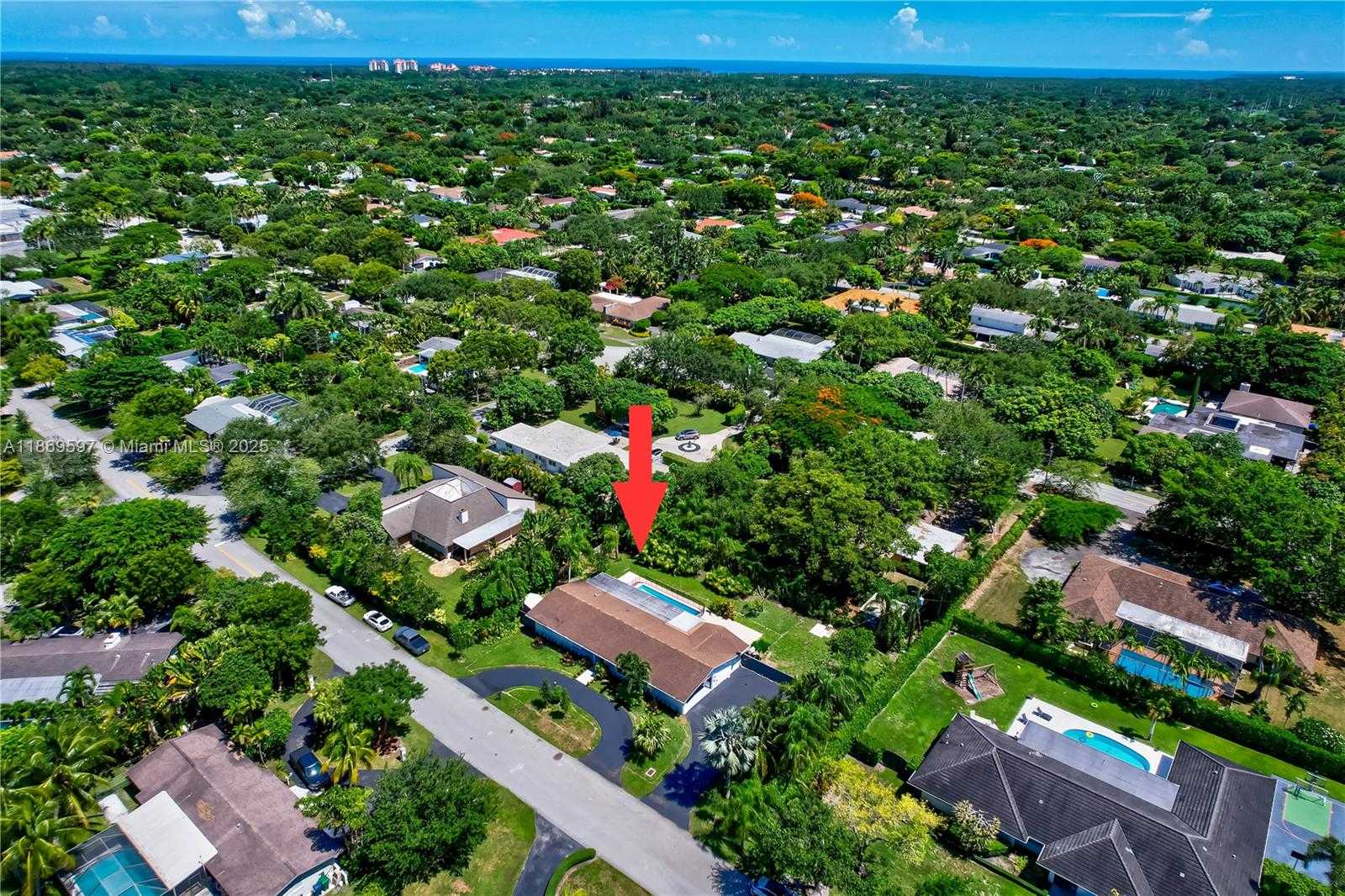 Small Image of 7550 SOUTH WEST 127TH ST, Pinecrest Number 14