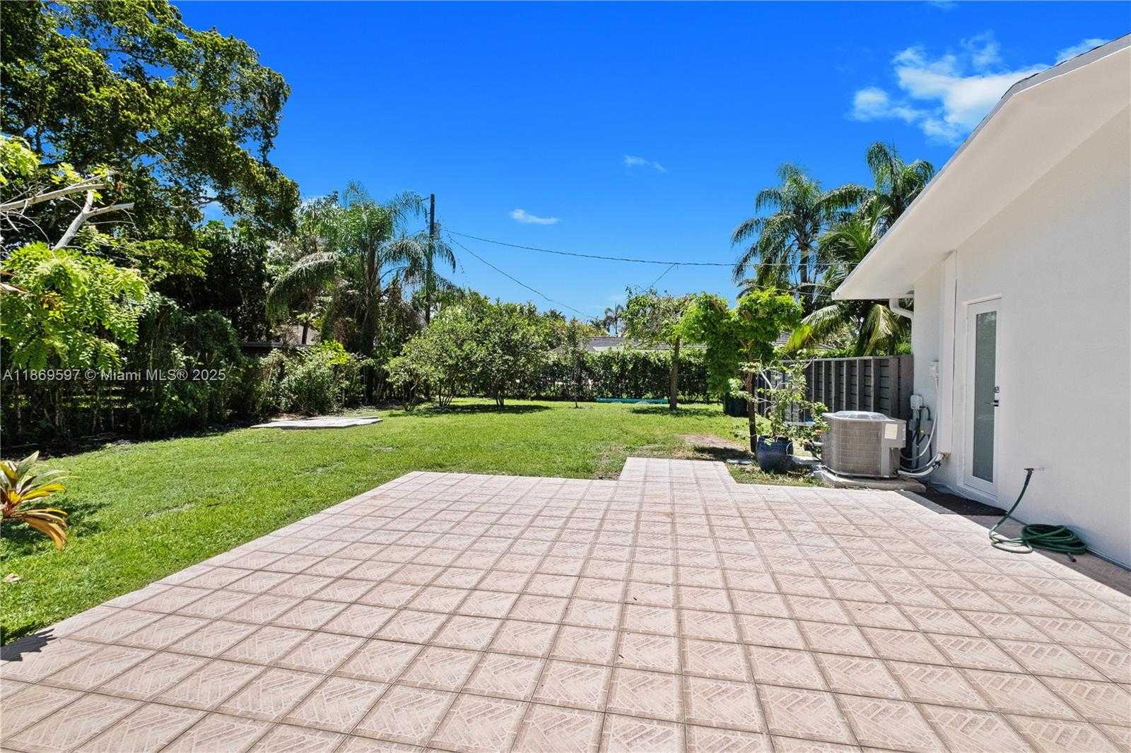 Small Image of 7550 SOUTH WEST 127TH ST, Pinecrest Number 29