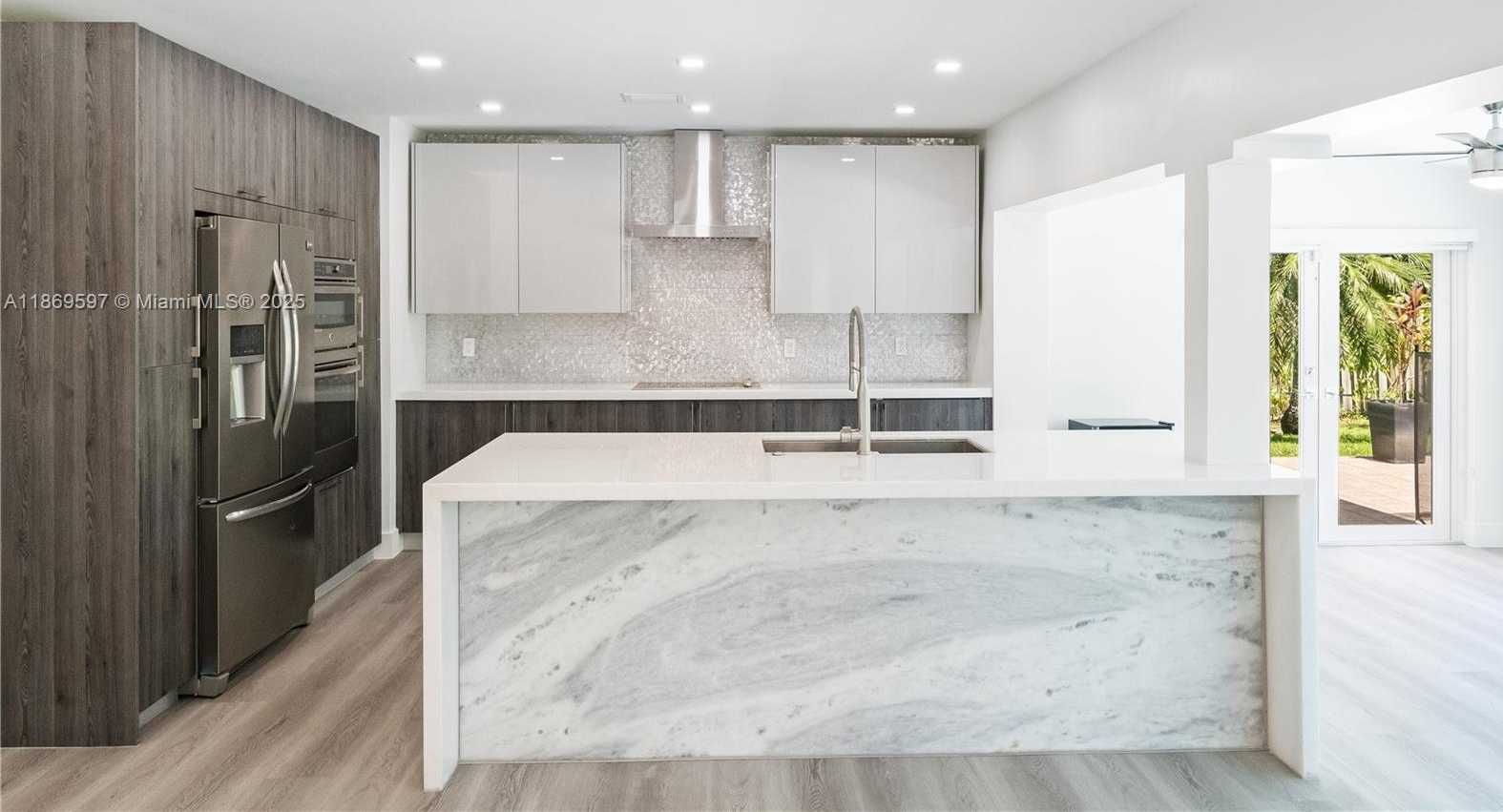 Small Image of 7550 SOUTH WEST 127TH ST, Pinecrest Number 37