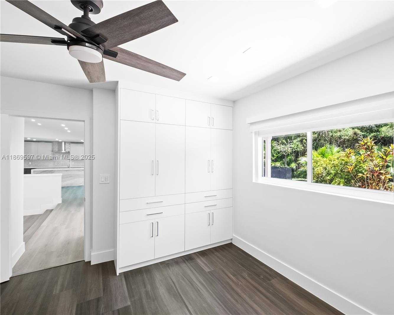 Small Image of 7550 SOUTH WEST 127TH ST, Pinecrest Number 49