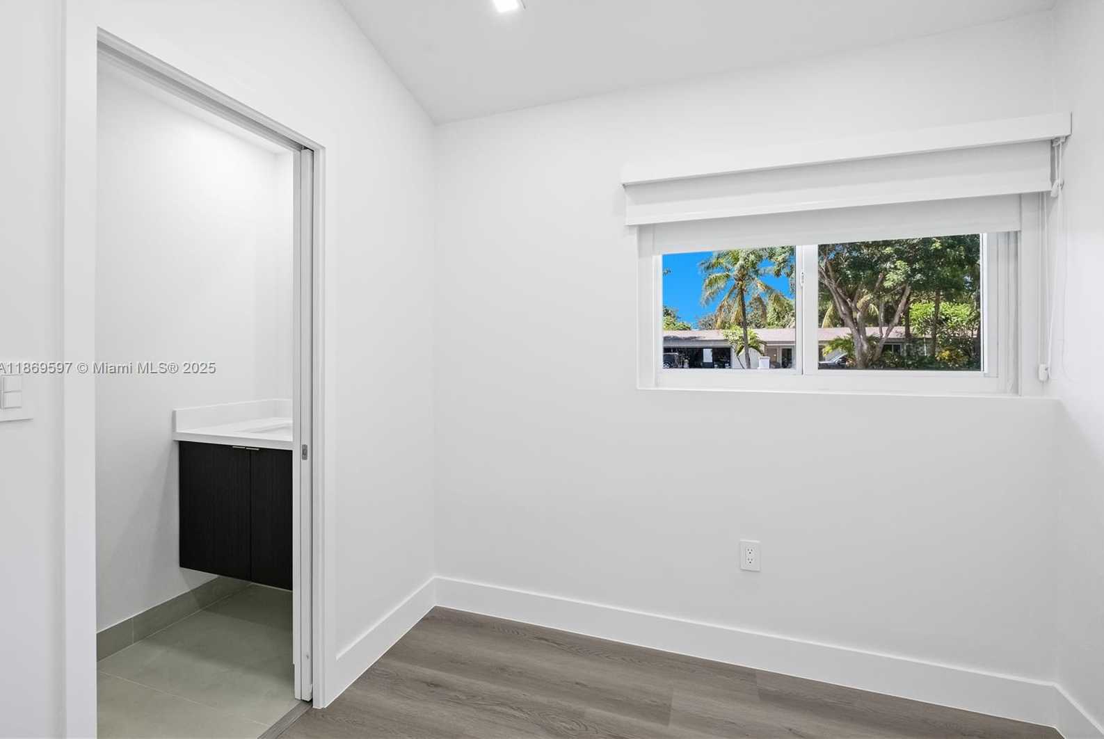 Small Image of 7550 SOUTH WEST 127TH ST, Pinecrest Number 50
